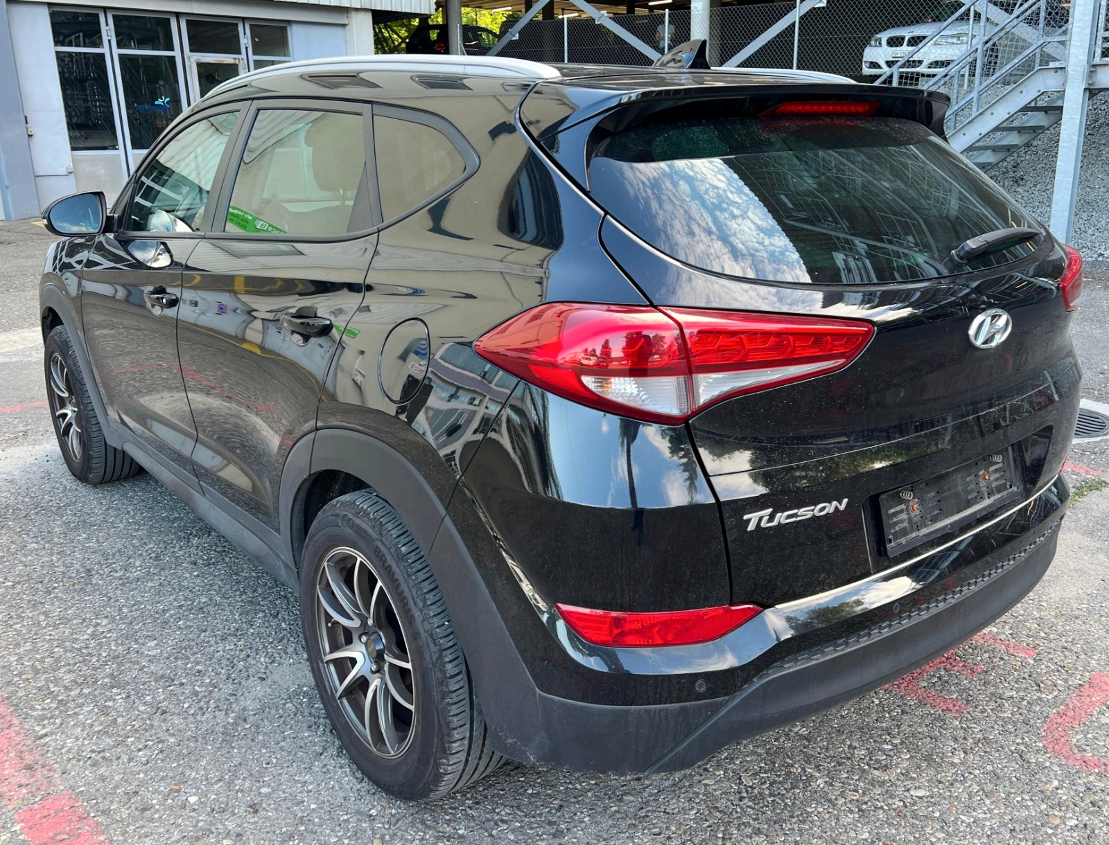 HYUNDAI Tucson 1.6 TGDI Vertex-image-4