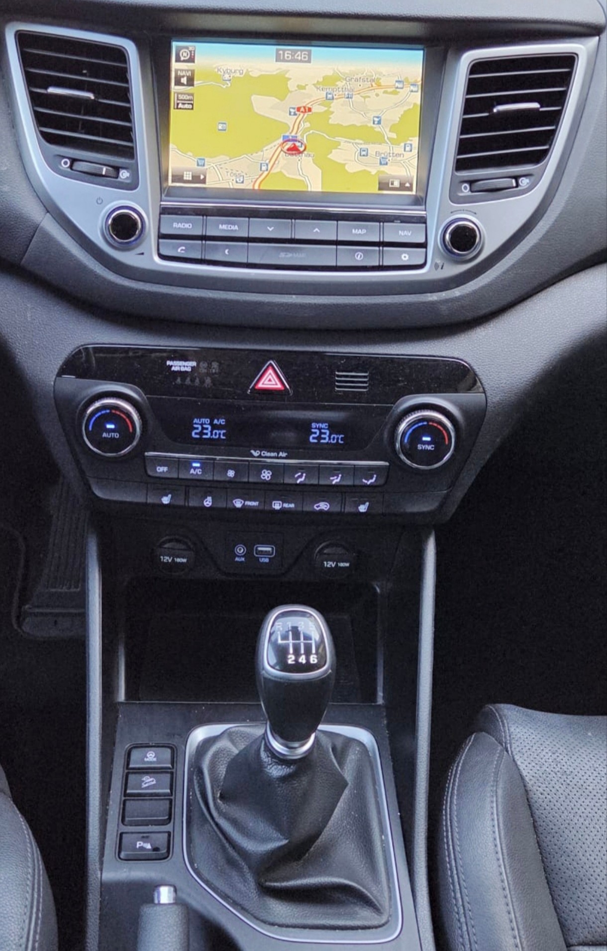 HYUNDAI Tucson 1.6 TGDI Vertex-image-8