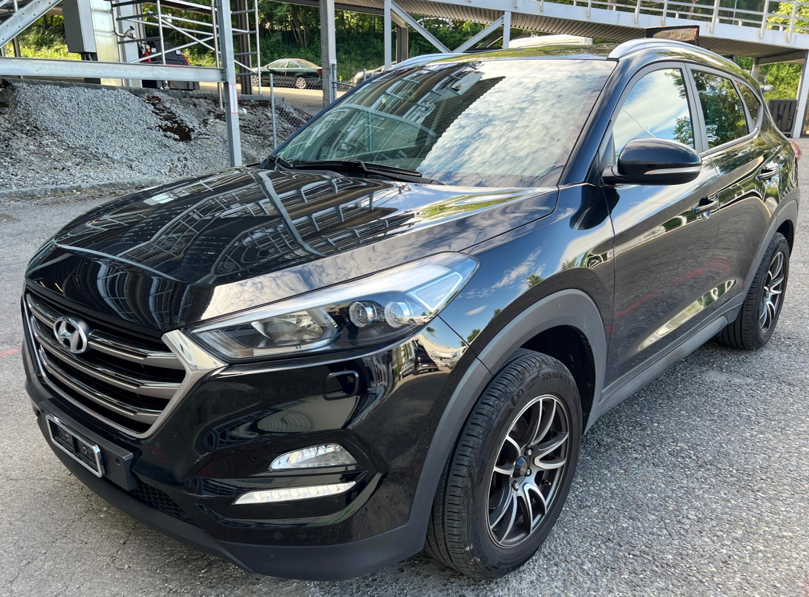 HYUNDAI Tucson 1.6 TGDI Vertex-image-1