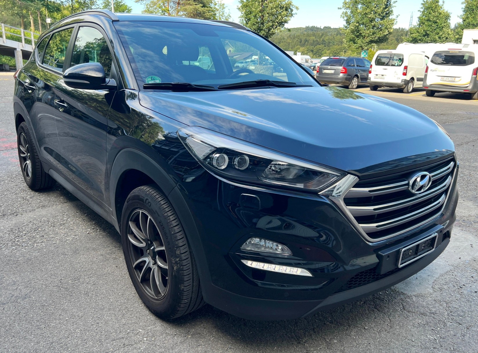 HYUNDAI Tucson 1.6 TGDI Vertex-image-2