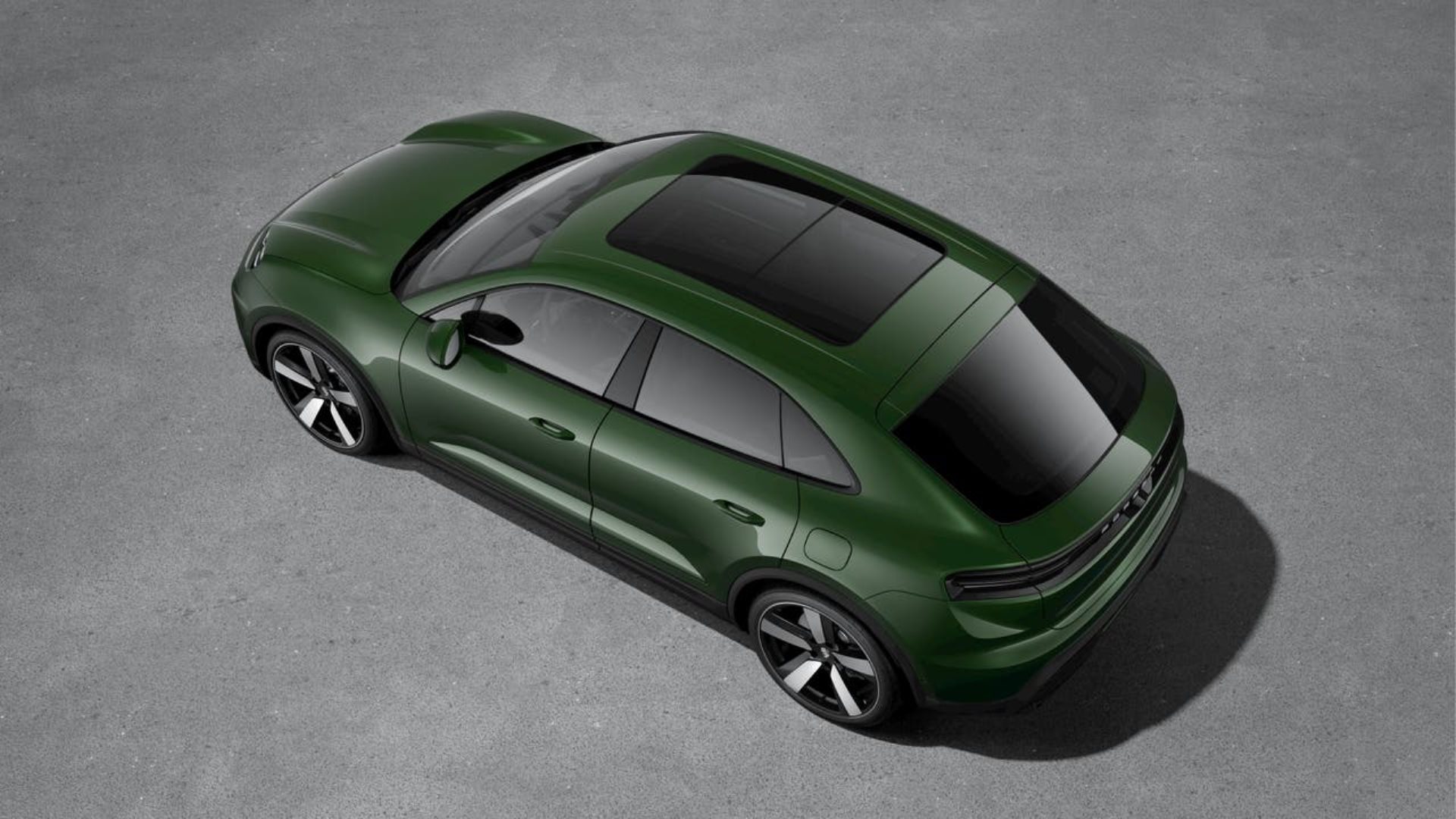 PORSCHE Macan 4-showroom-element-3