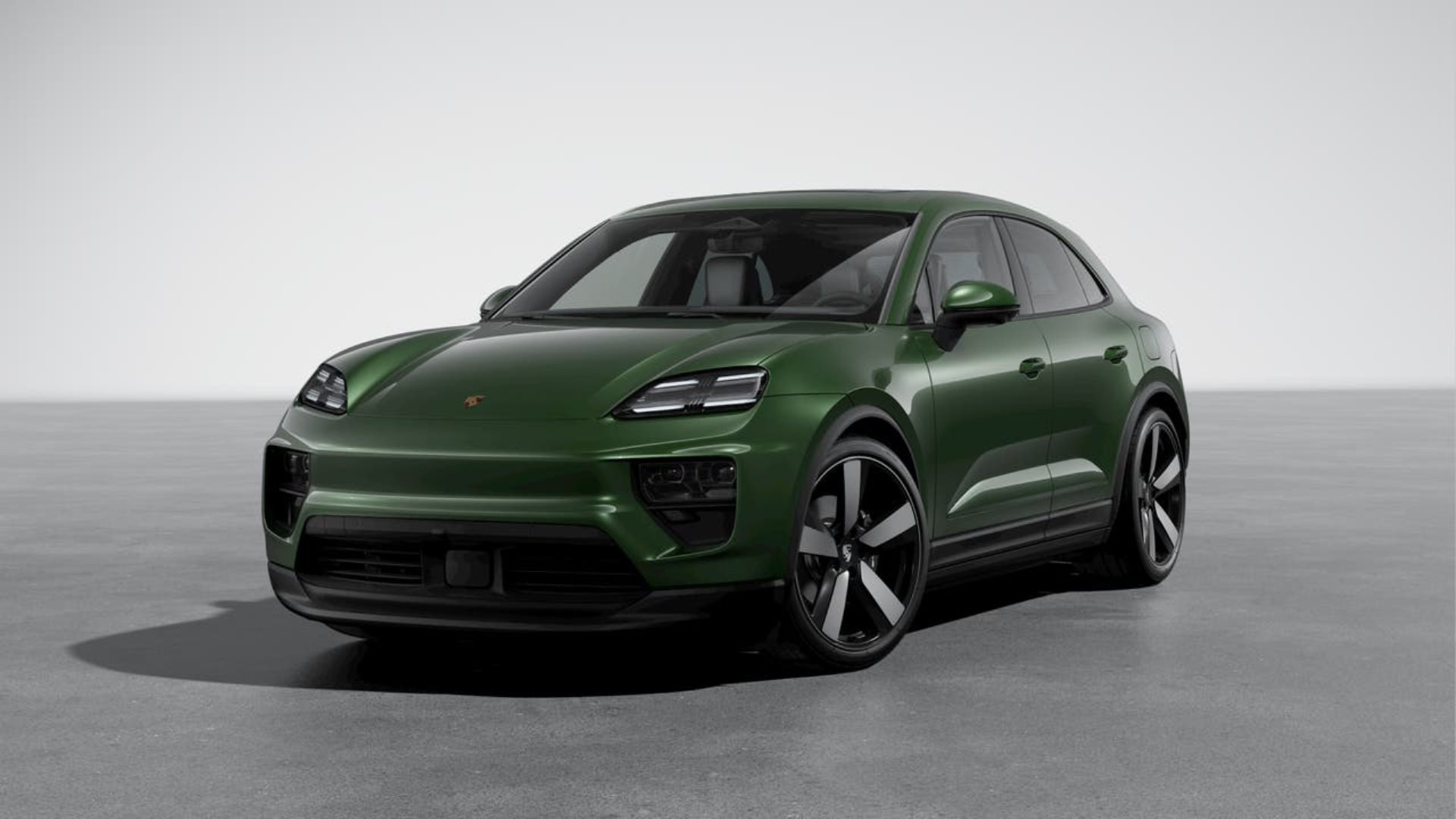 PORSCHE Macan 4