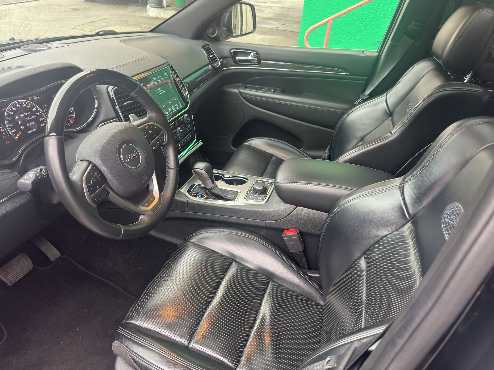 JEEP Grand Cherokee 3.0 CRD Overland Automatic-image-6