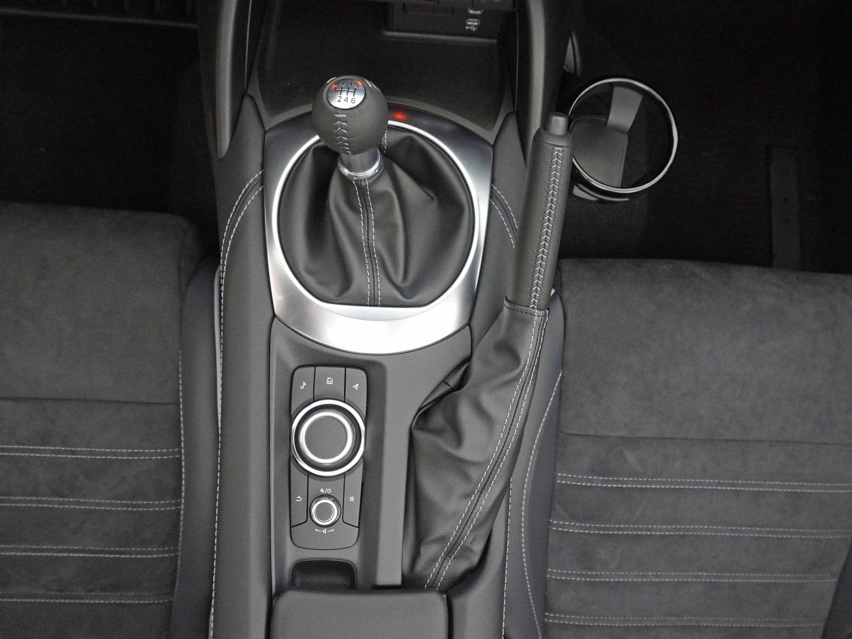 MAZDA MX-5 2.0 Homura ***Sichere dir einer der letzten 2.0lt Motorđ***-image-19