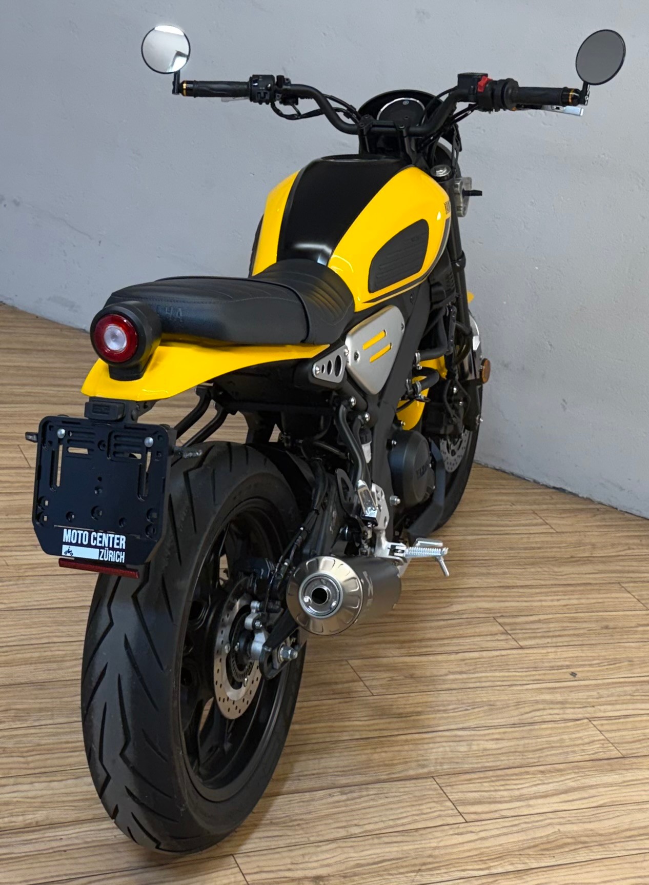 YAMAHA XSR 125-image-2