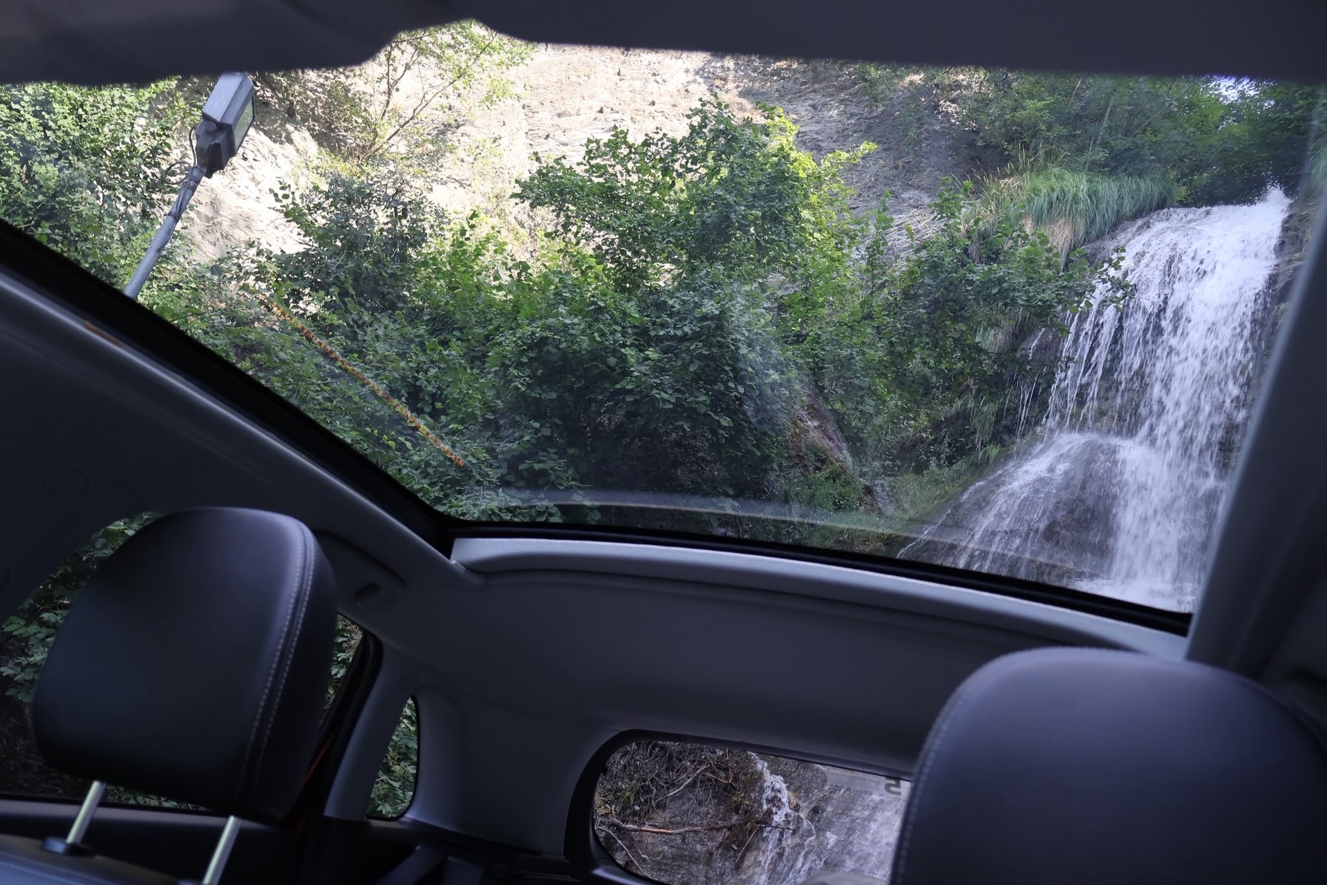 MITSUBISHI ASX 2.0 Diamond 4WD Automat-image-9