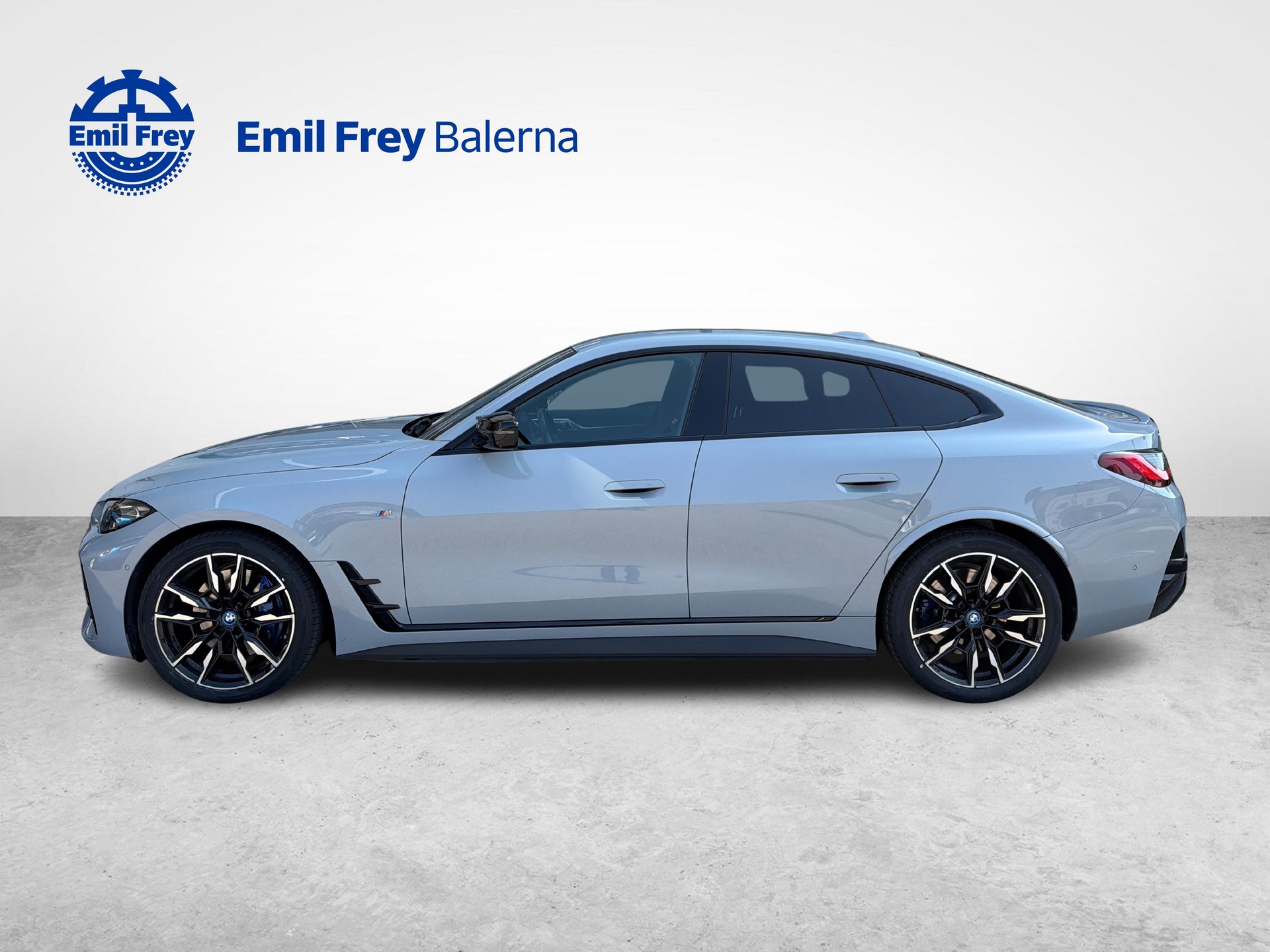BMW i4 M50-showroom-element-3