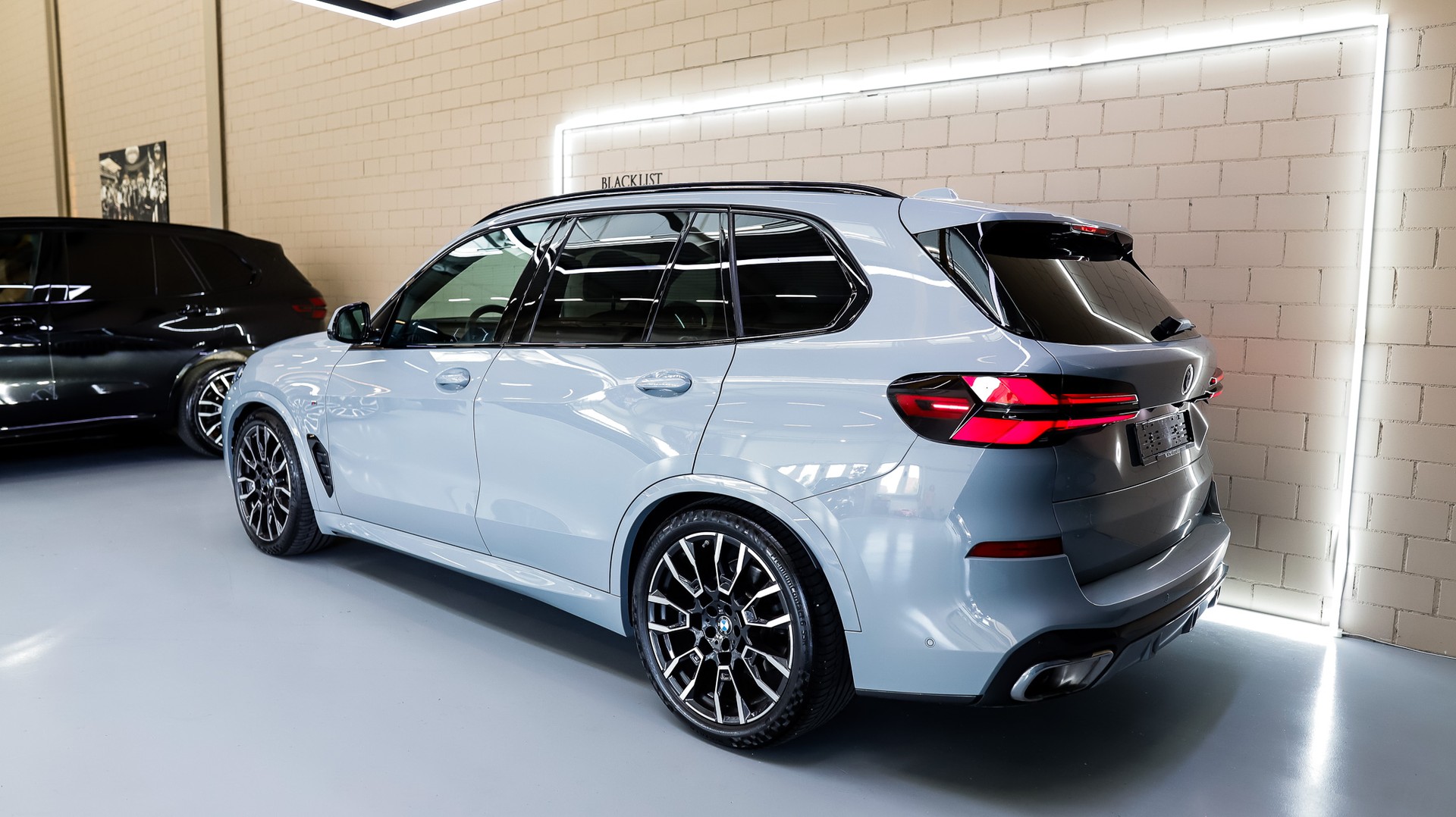 BMW X5 xDrive 48V 40d M Sport Steptronic *FACELIFT*-showroom-element-3
