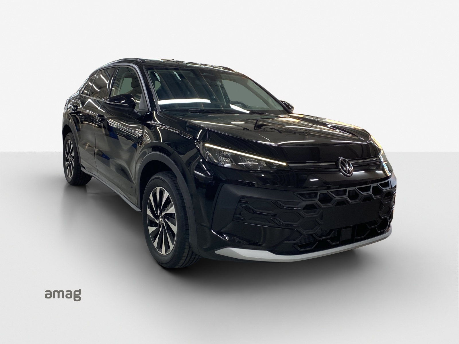 VW T-Roc 1.5 eTSI mHEV Life DSG-image-5