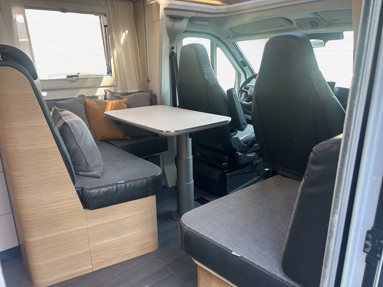 ADRIA Matrix Axess 650 SL-image-8