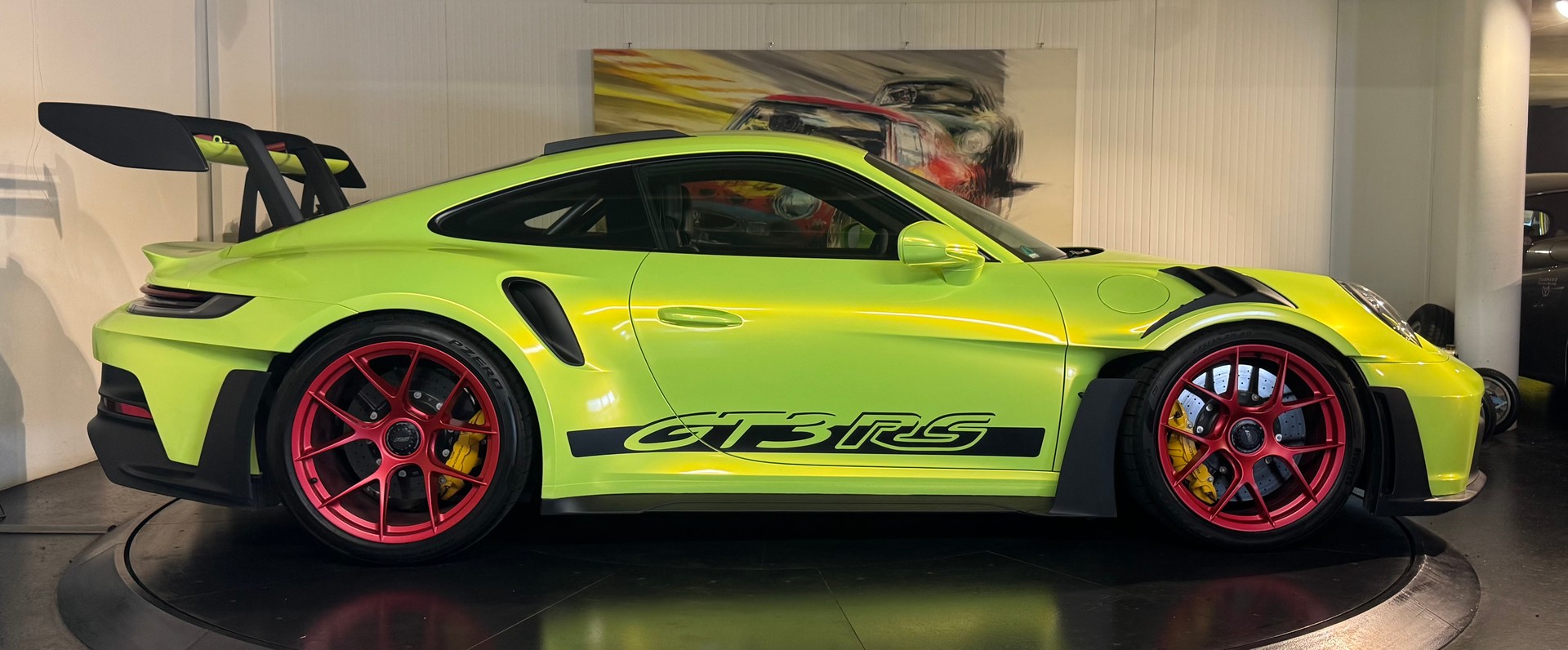 PORSCHE 911 GT3 RS-image-8