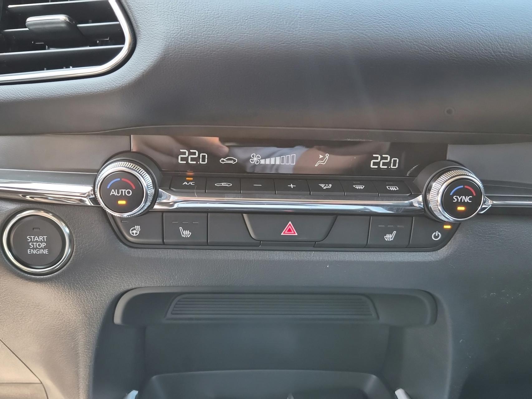 MAZDA CX-30 SKYACTIV-X 186 M Hybrid Exclusive Line AWD AT-image-18