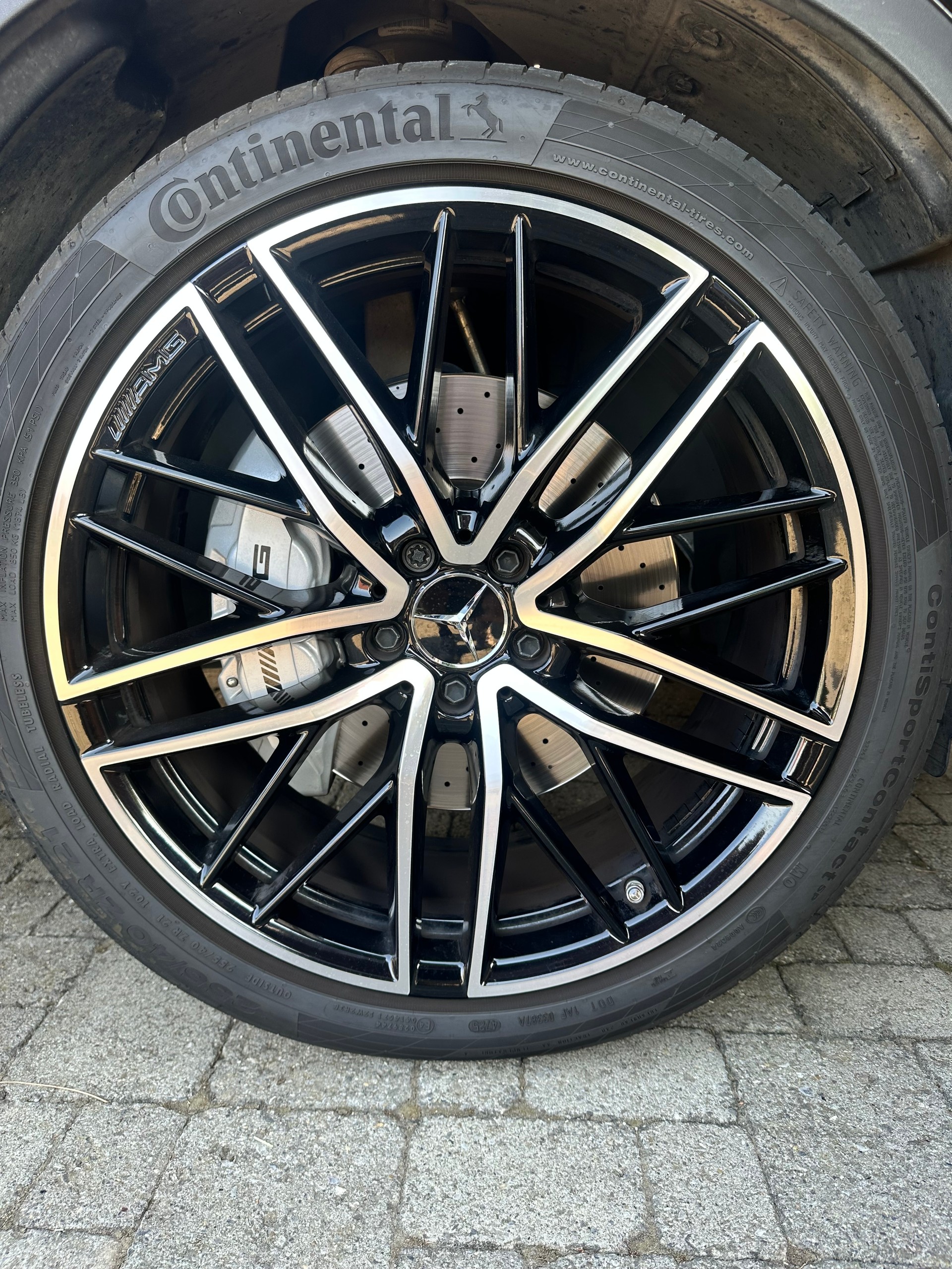 MERCEDES-BENZ GLC 43 AMG 4m-image-4