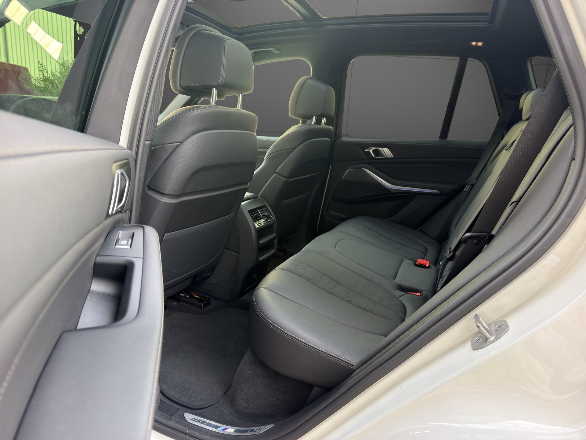 BMW X5 xDrive 48V 30d M Sport Steptronic Panorama Dach-image-11