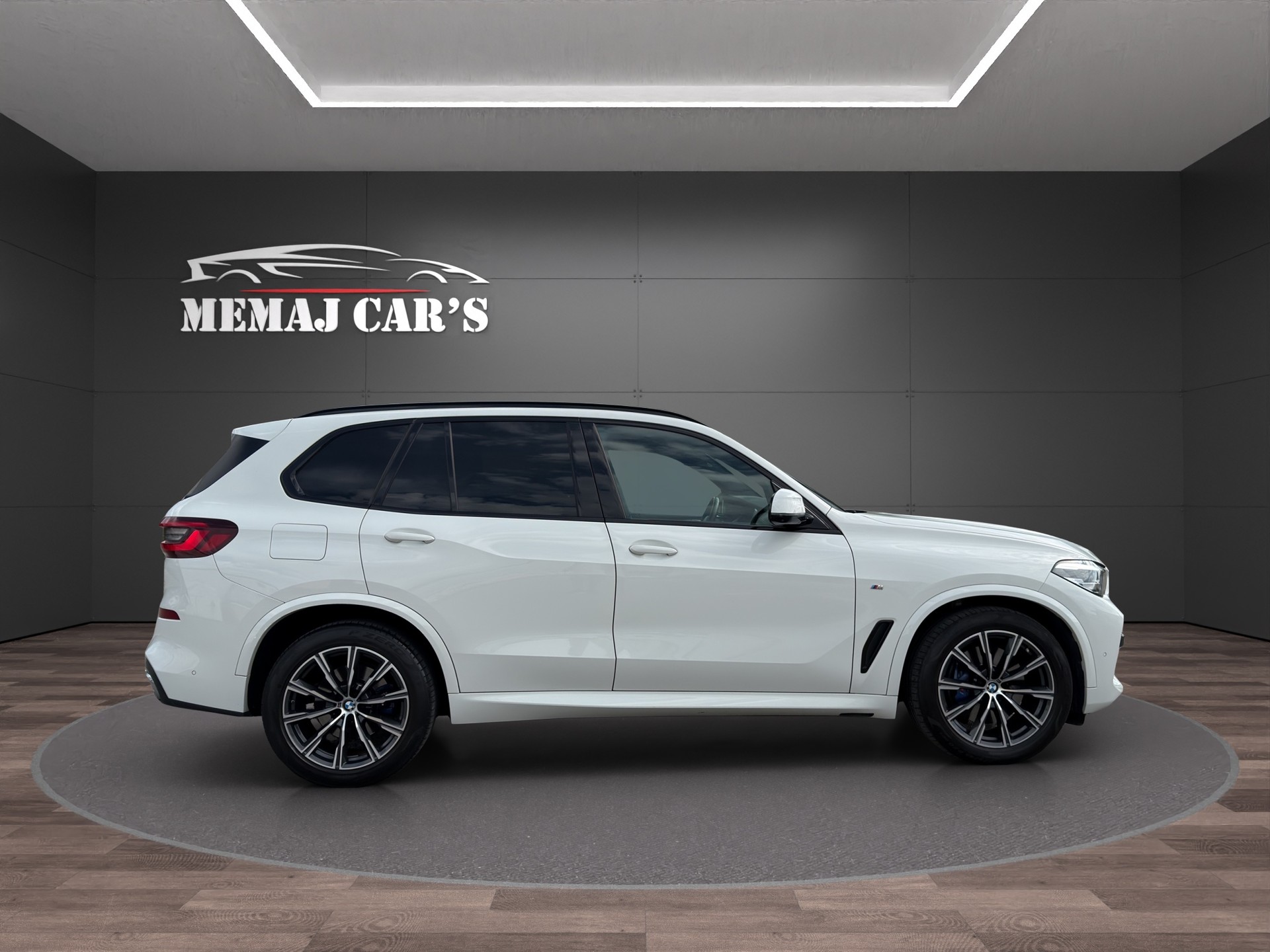 BMW X5 xDrive 48V 30d M Sport Steptronic Panorama Dach-image-3