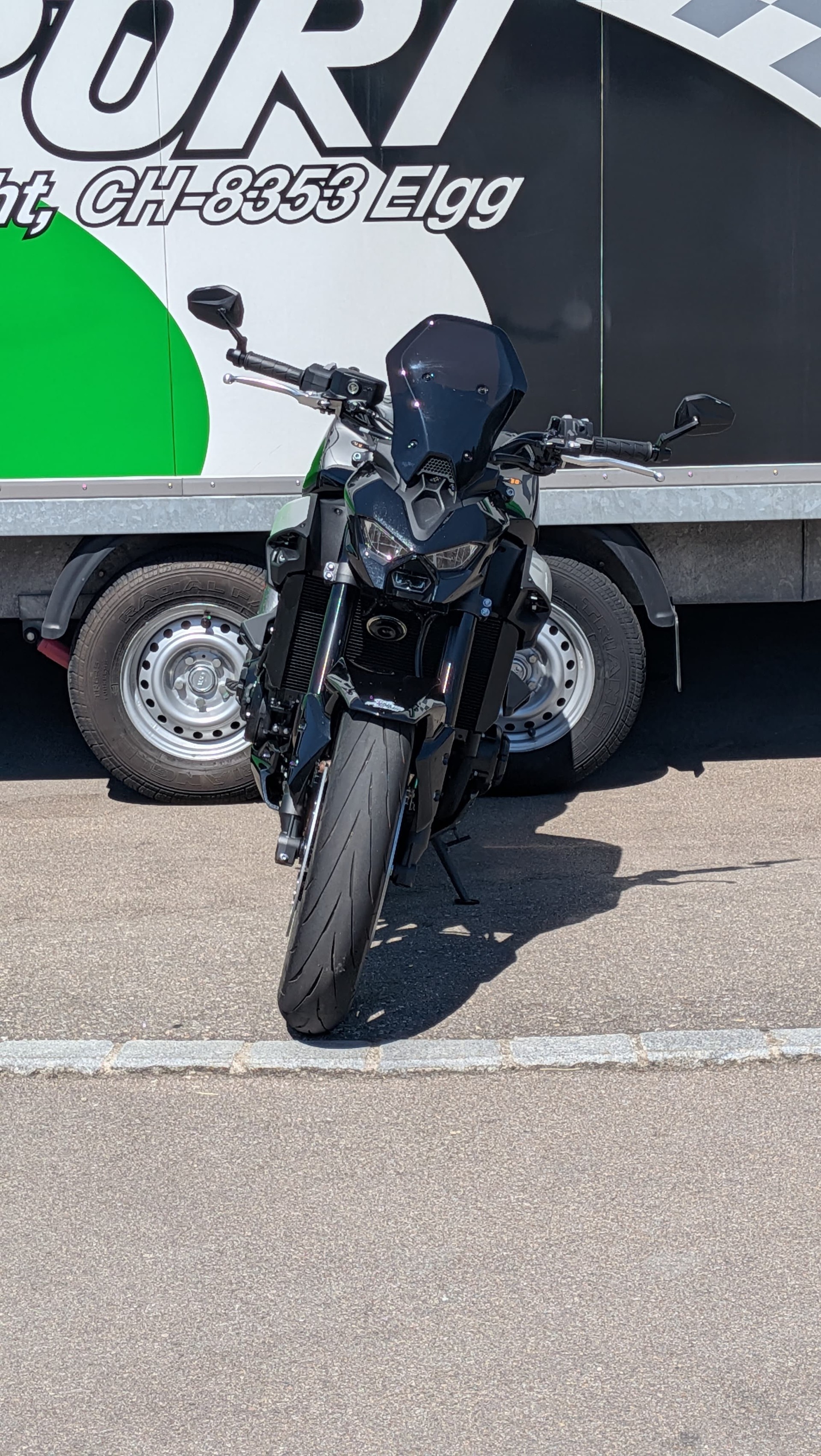 KAWASAKI Z 900-image-4