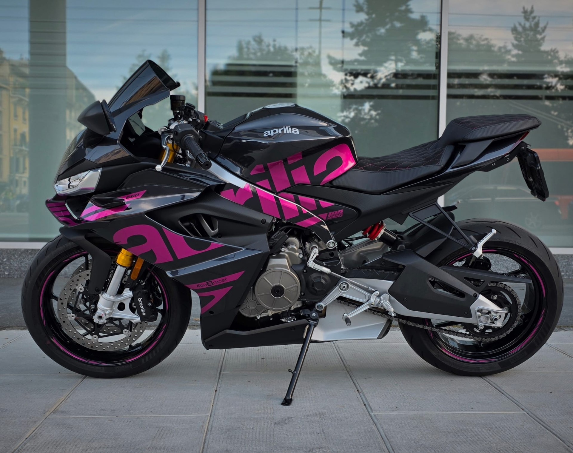 APRILIA RS 660 E5+-showroom-element-2