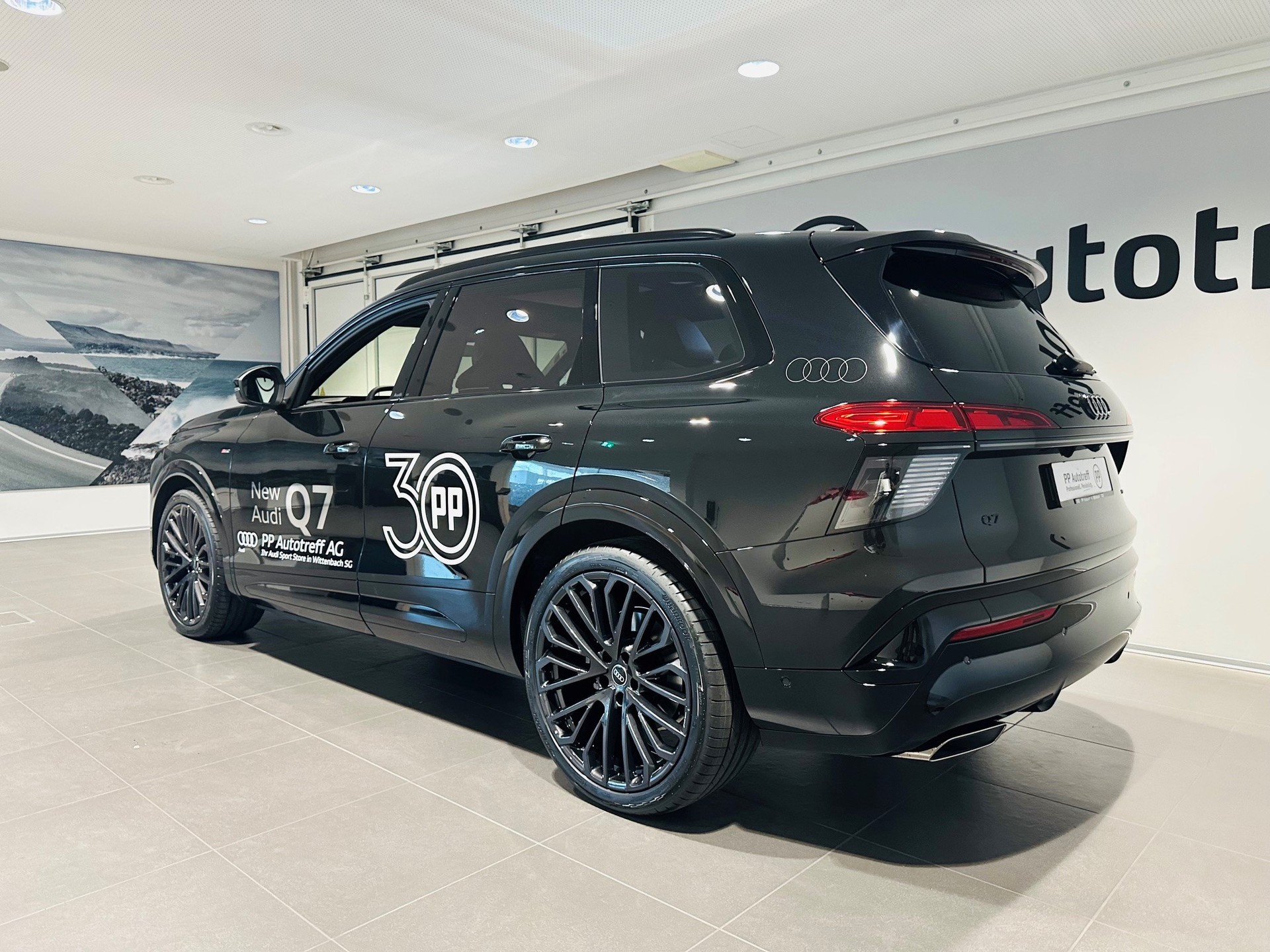 AUDI Q7 SUV TDI quattro 220 kW-image-12