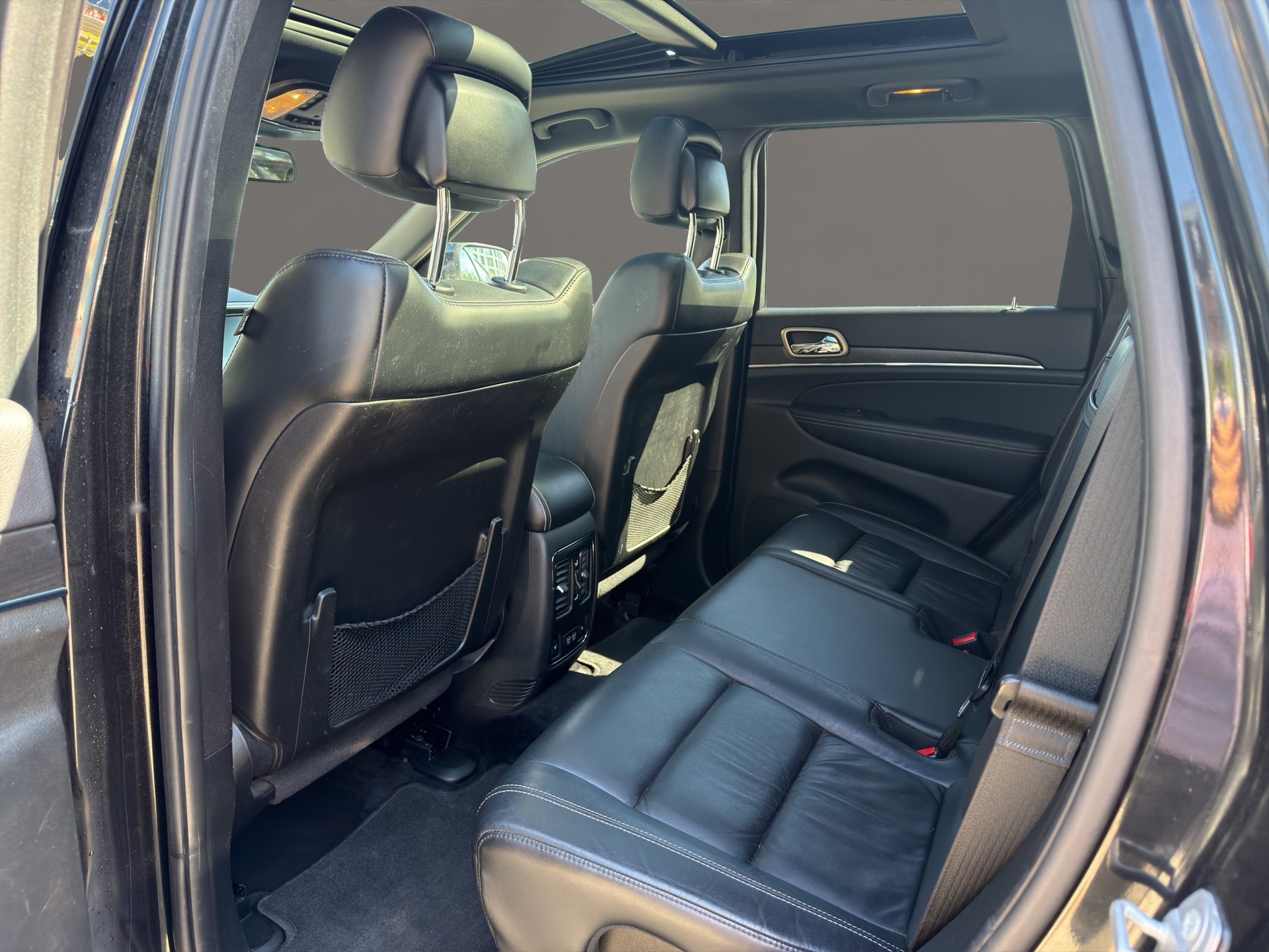 JEEP Grand Cherokee 3.0 CRD Platium Edition-image-14