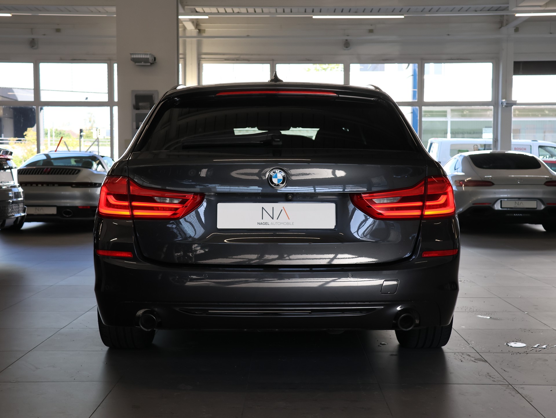 BMW 520d xDrive Touring Sport Line Steptronic-image-6