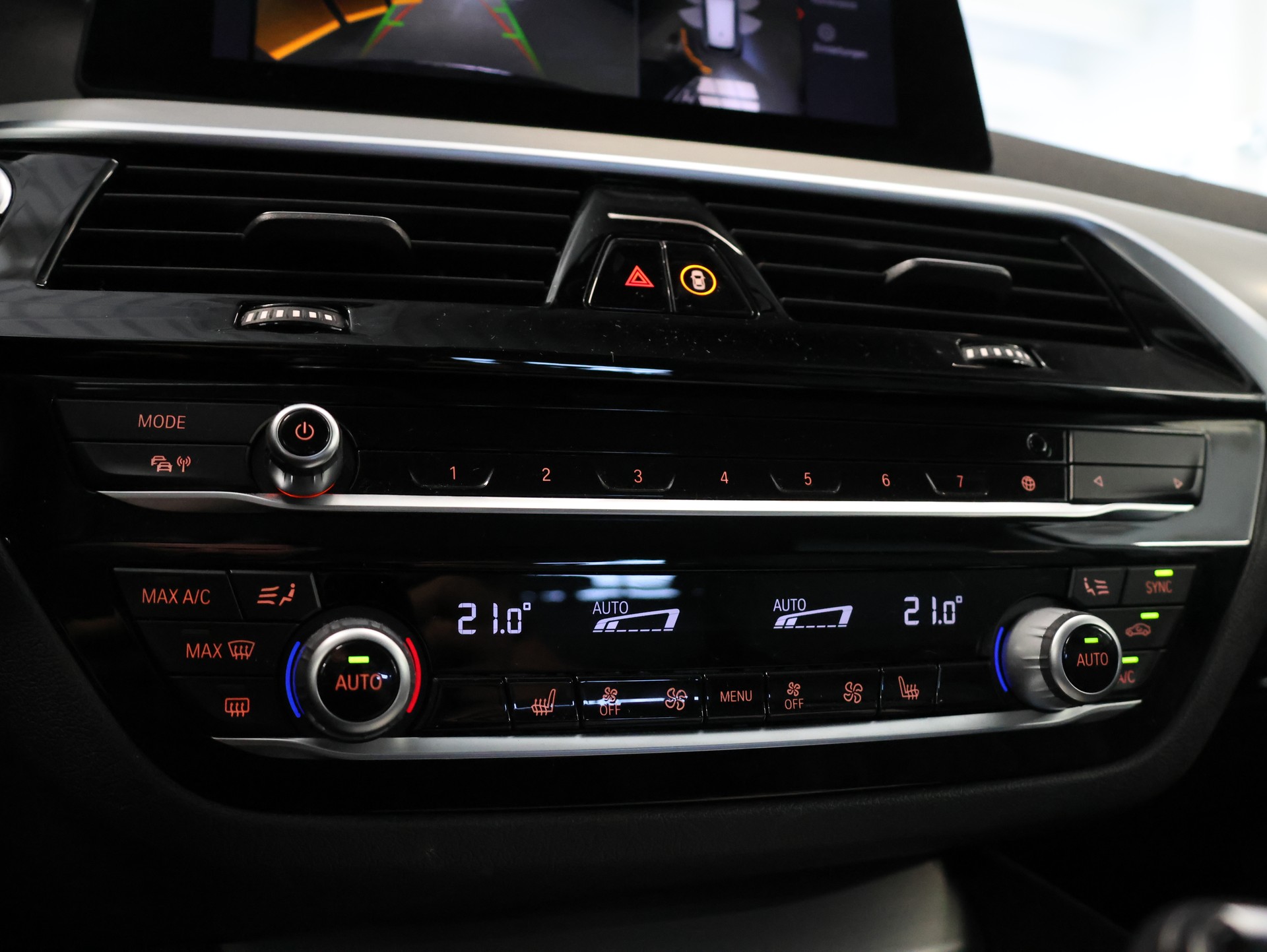 BMW 520d xDrive Touring Sport Line Steptronic-image-23