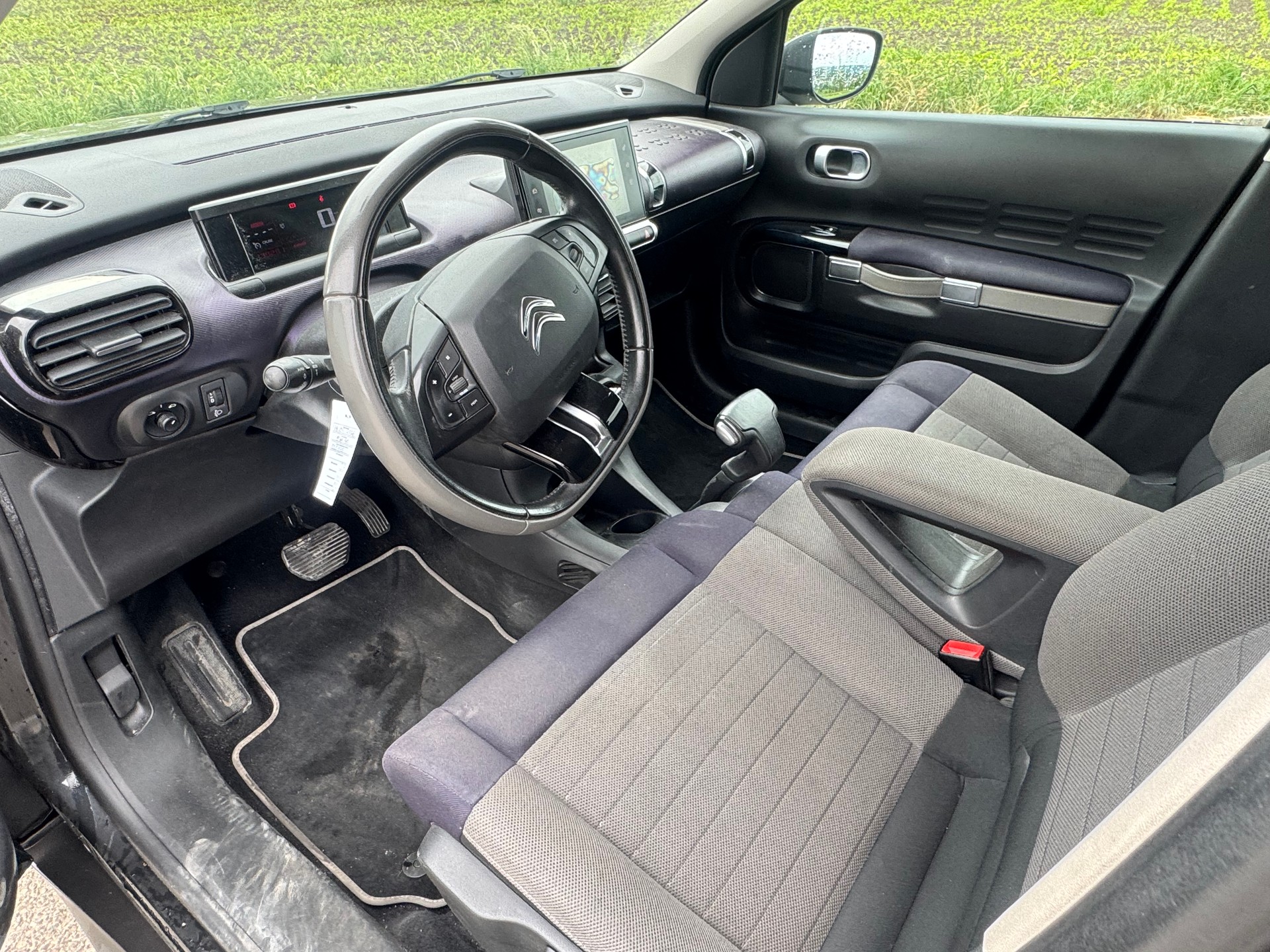 CITROEN C4 Cactus 1.2 e-VTi Feel ETG-image-9