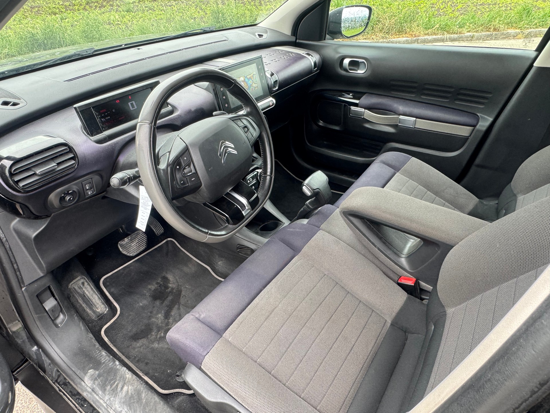 CITROEN C4 Cactus 1.2 e-VTi Feel ETG-image-10