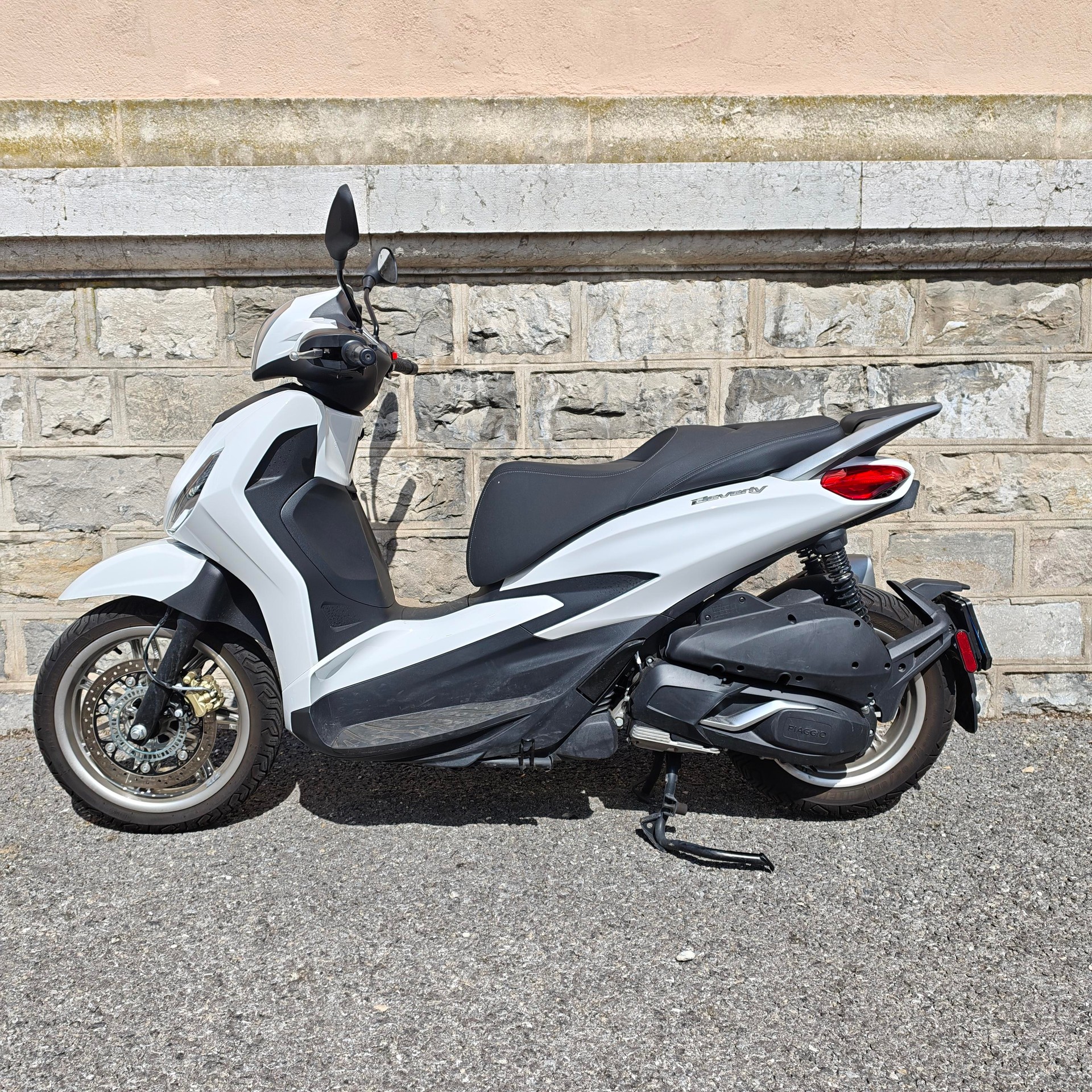 PIAGGIO Beverly 310 hpe E5+-image-3