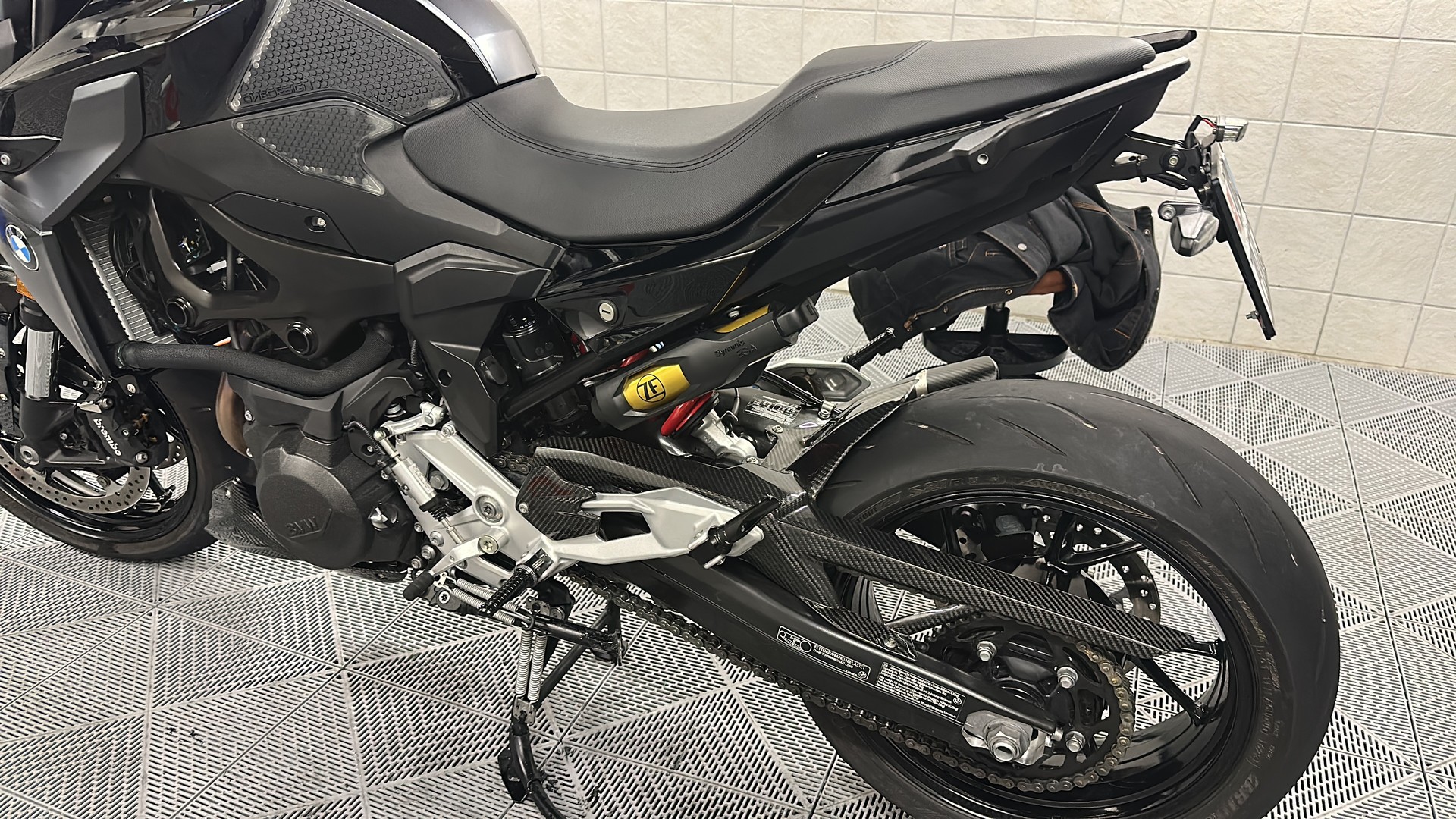 BMW F 900 R A2 ABS-image-1