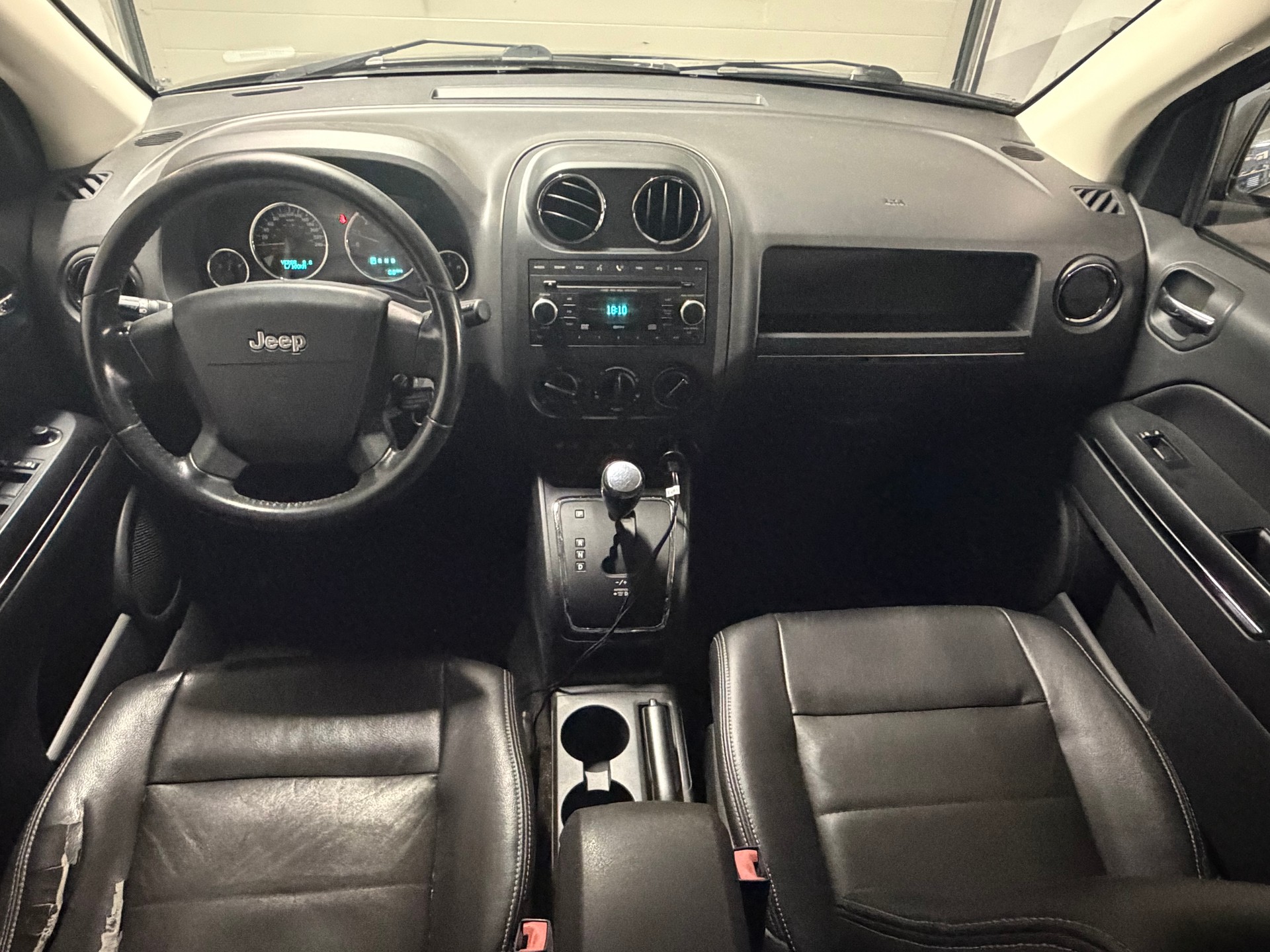 JEEP Compass 2.4 Limited CVT Frisch ab MFK-image-7