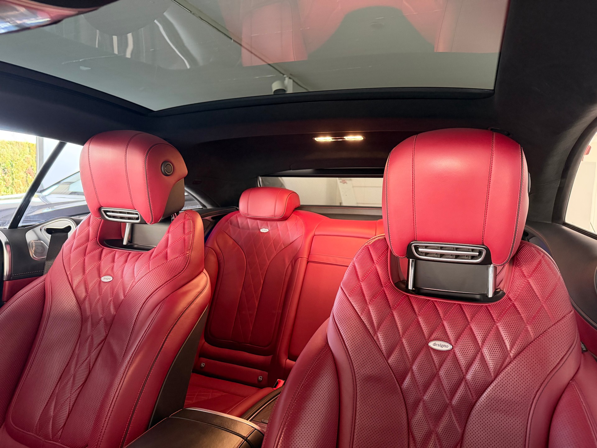 MERCEDES-BENZ S 560 4Matic 9G-Tronic-image-15