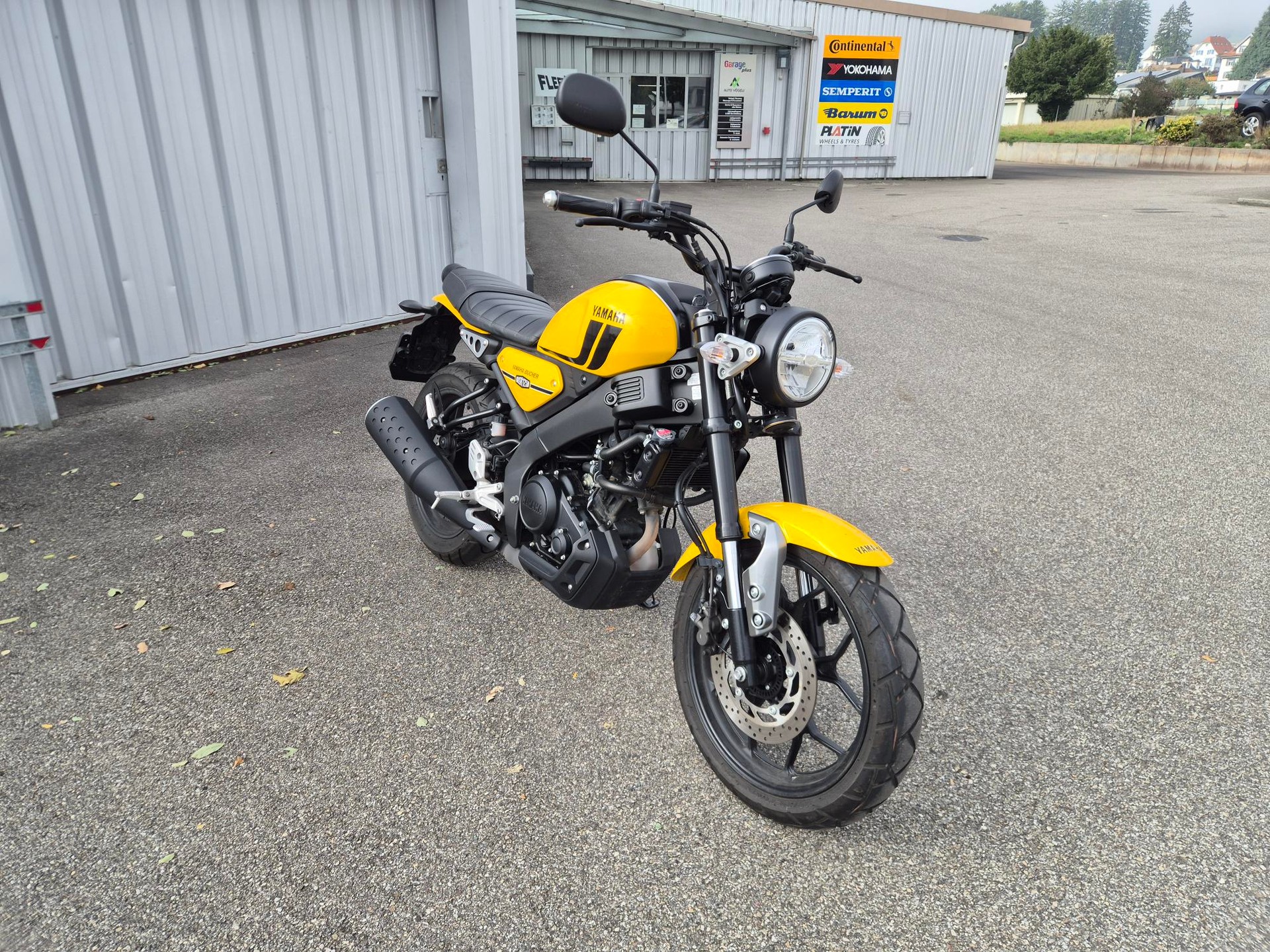 YAMAHA XSR 125-image-5
