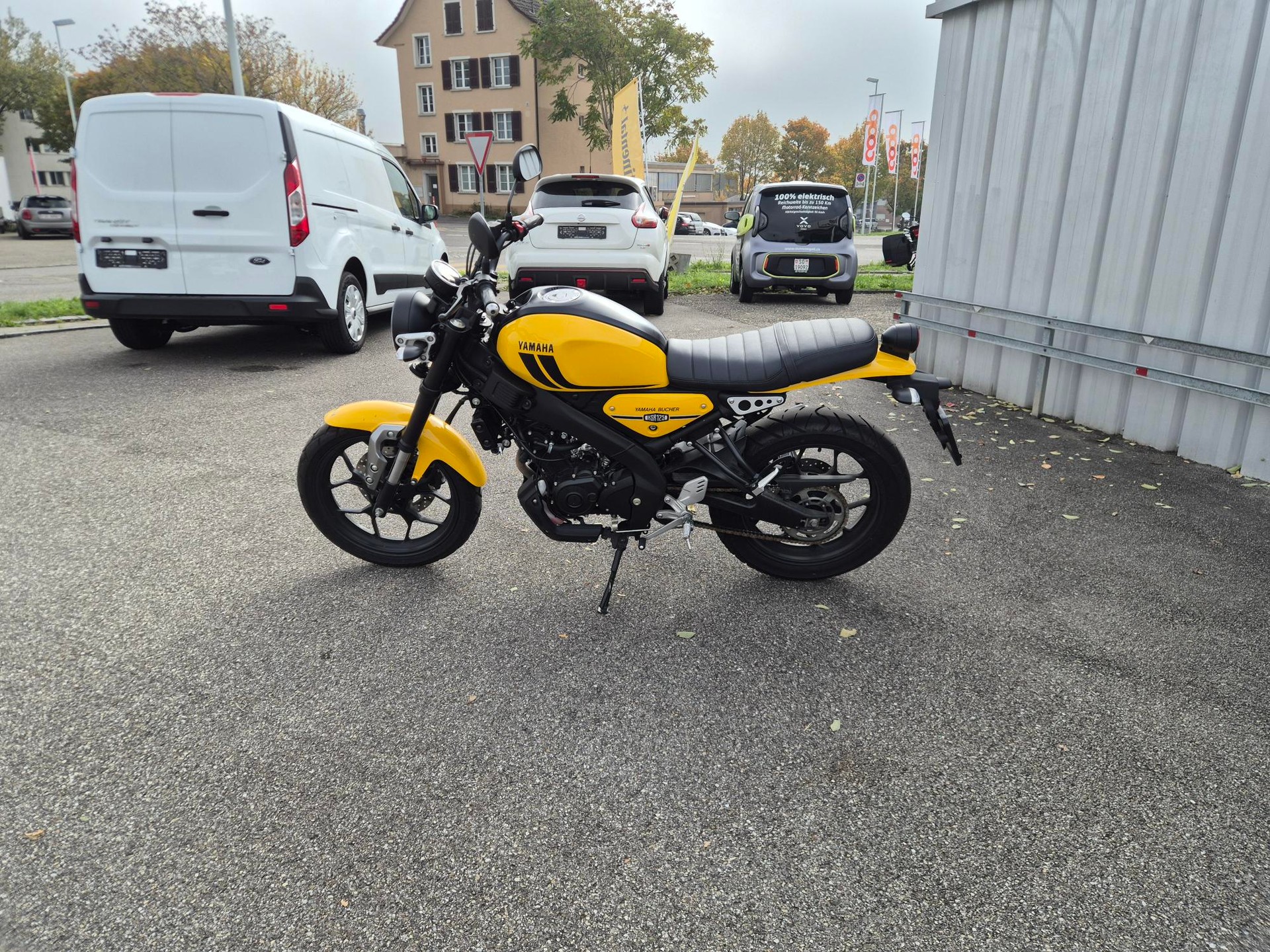 YAMAHA XSR 125-image-6