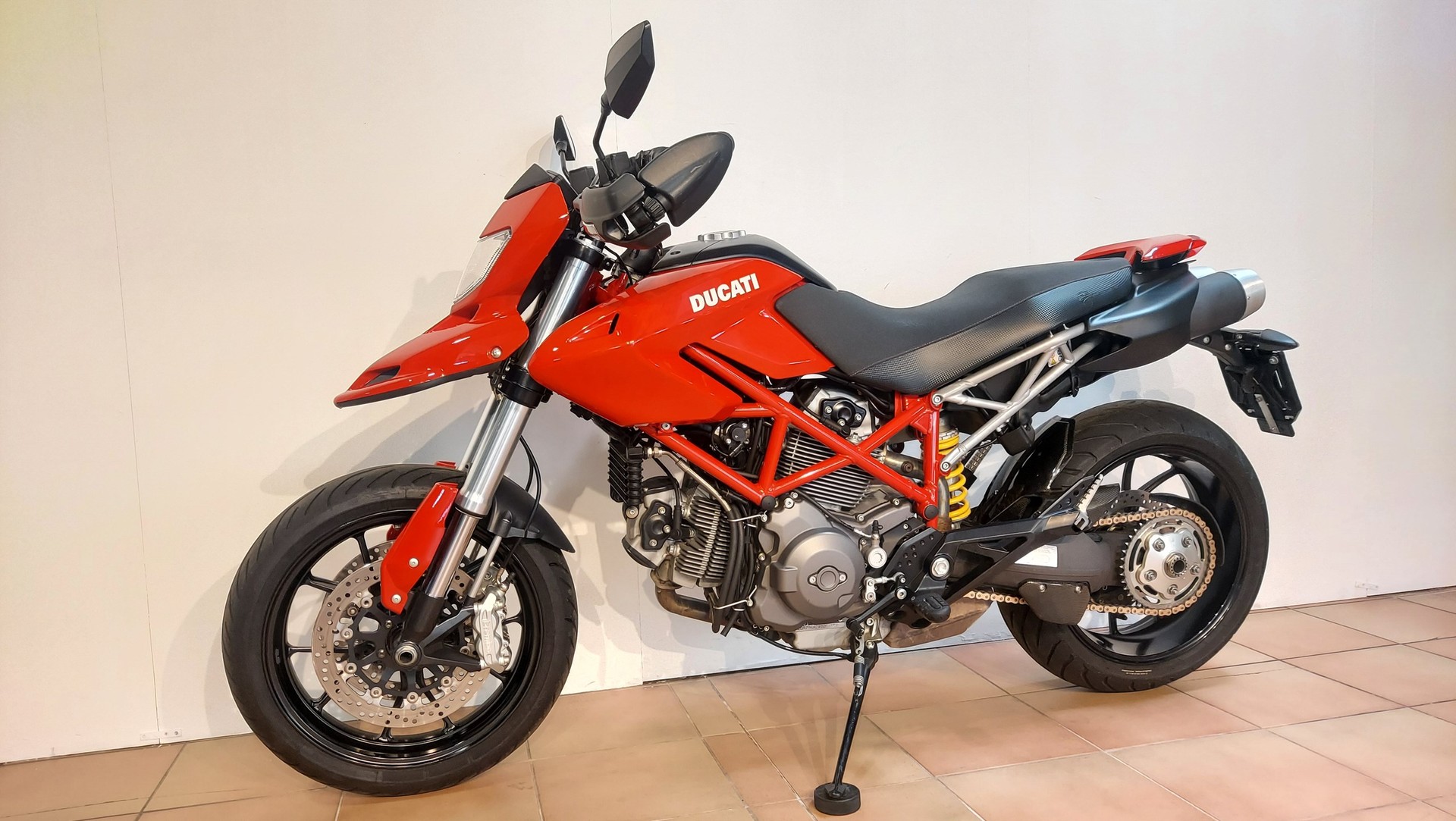 DUCATI Hypermotard 796-image-3