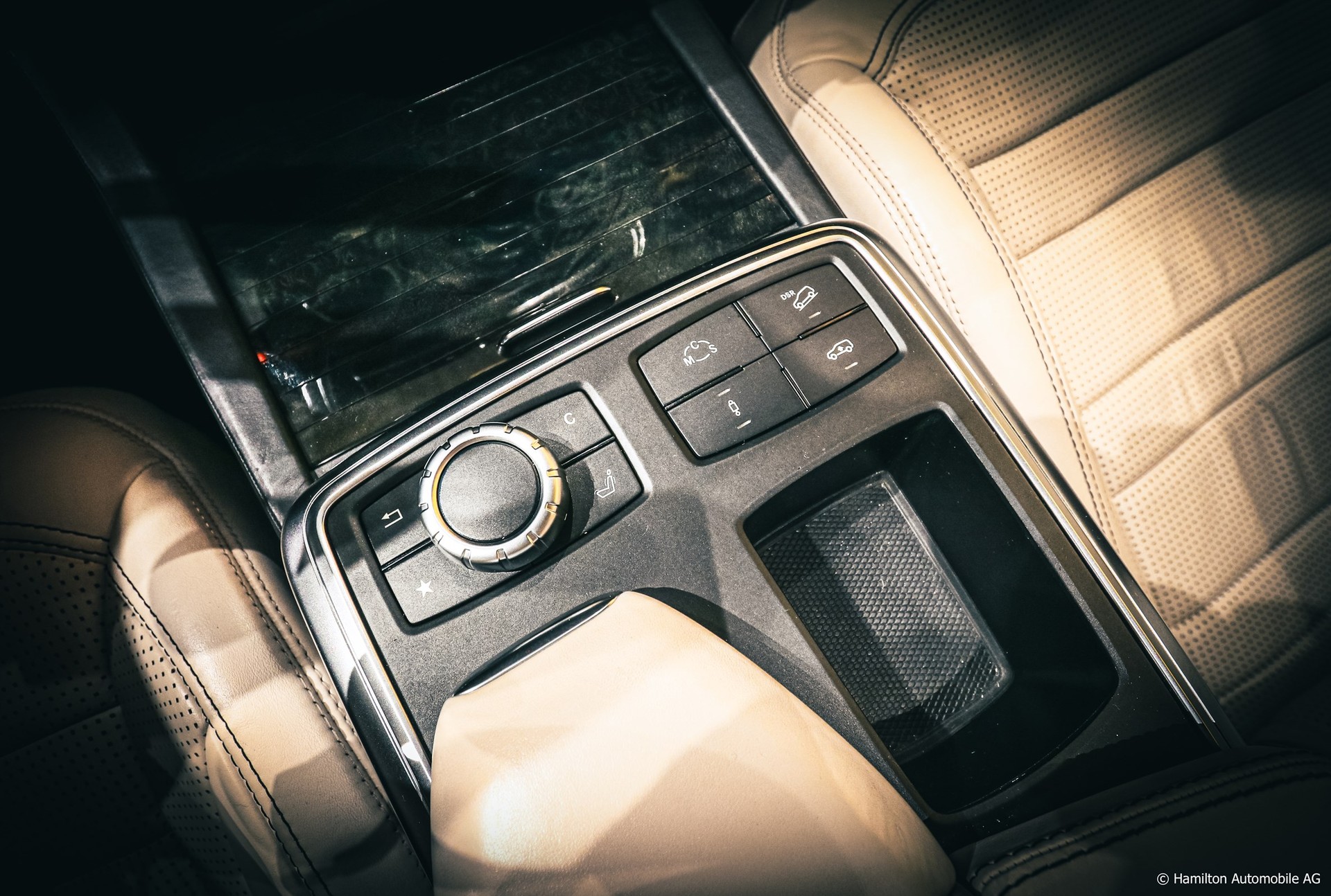 MERCEDES-BENZ GL 63 AMG 4Matic Speedshift Plus 7G-Tronic-image-24