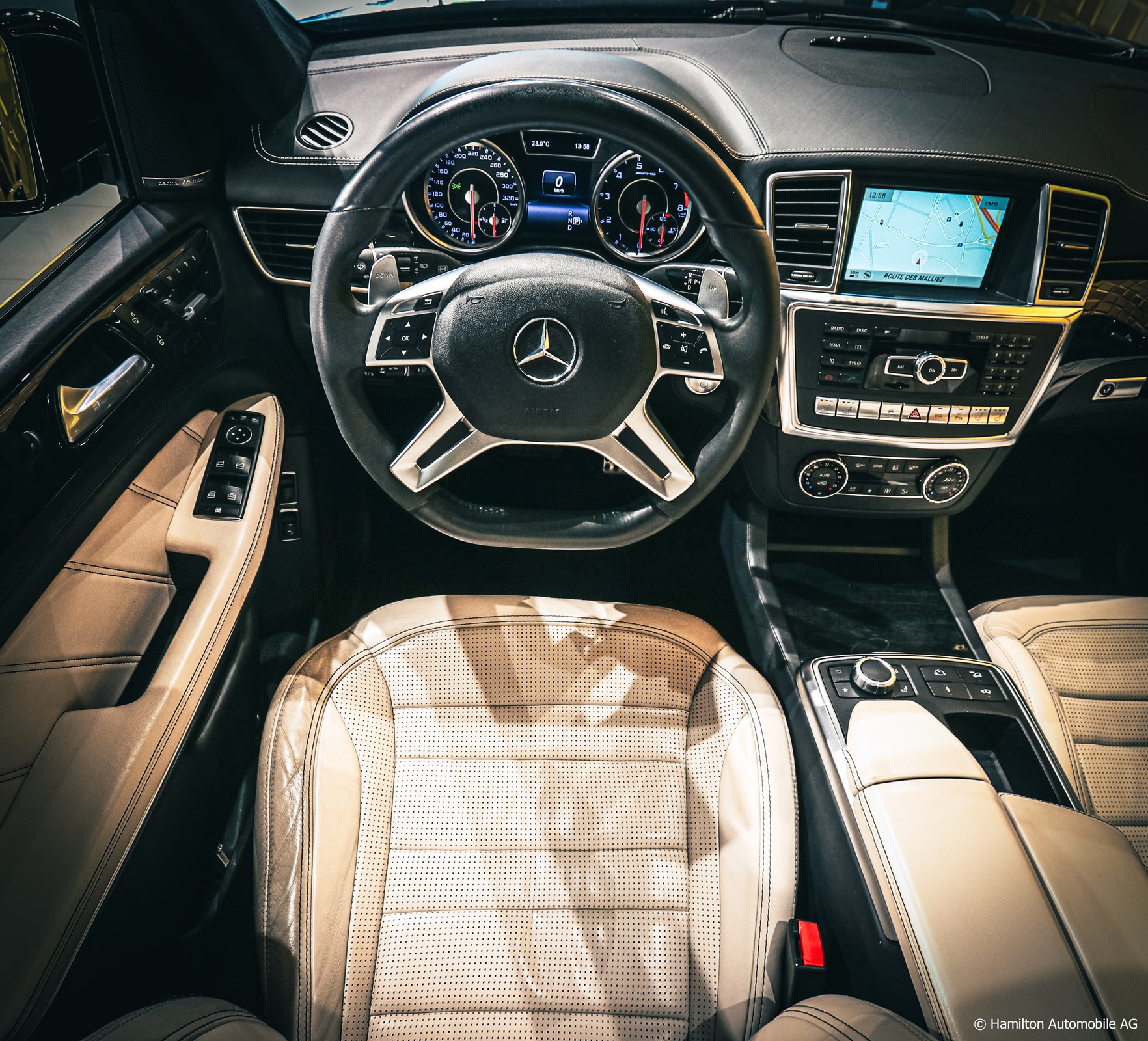 MERCEDES-BENZ GL 63 AMG 4Matic Speedshift Plus 7G-Tronic-image-21