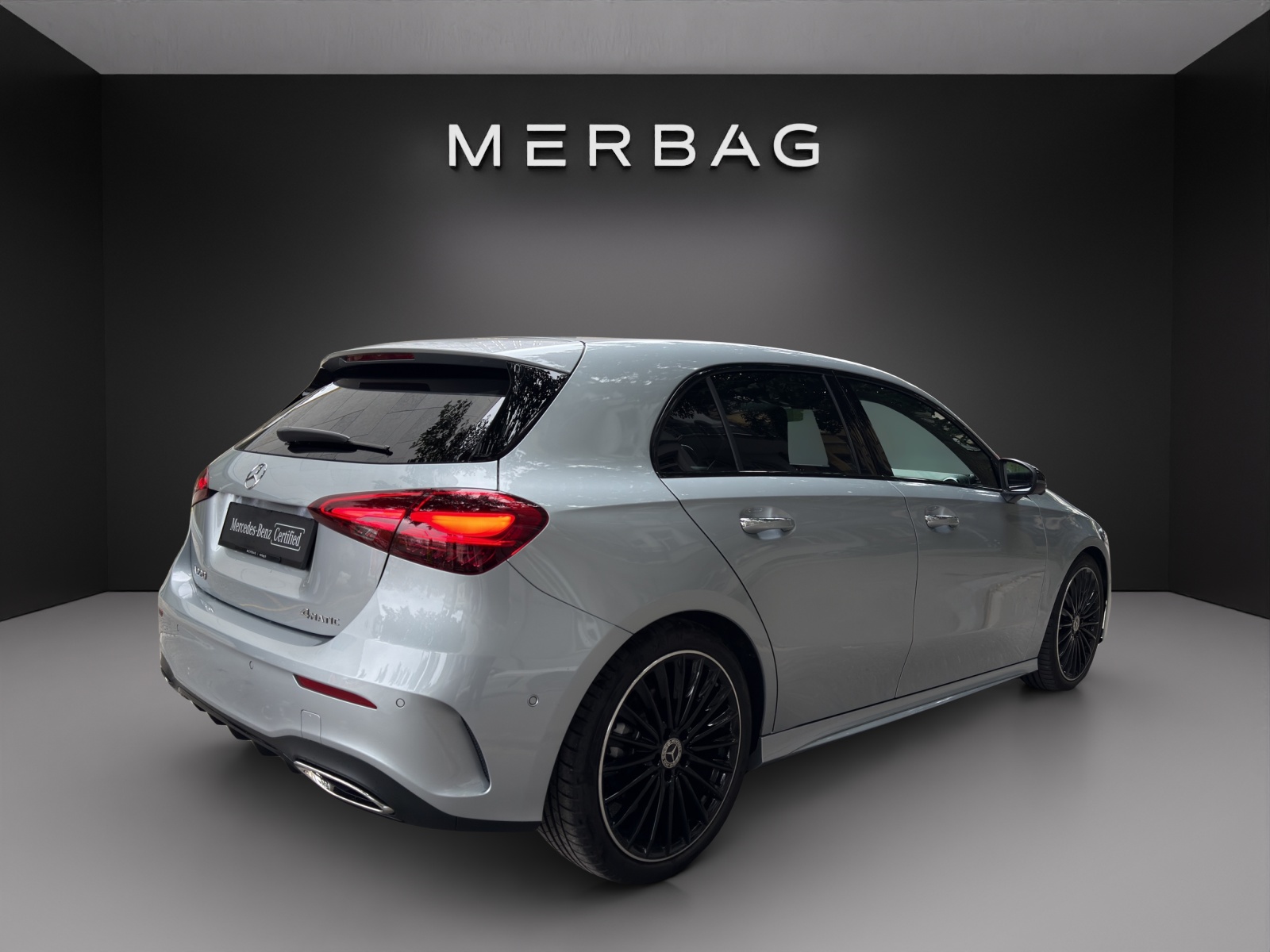 MERCEDES-BENZ A 220 4Matic 8G-DCT-image-7