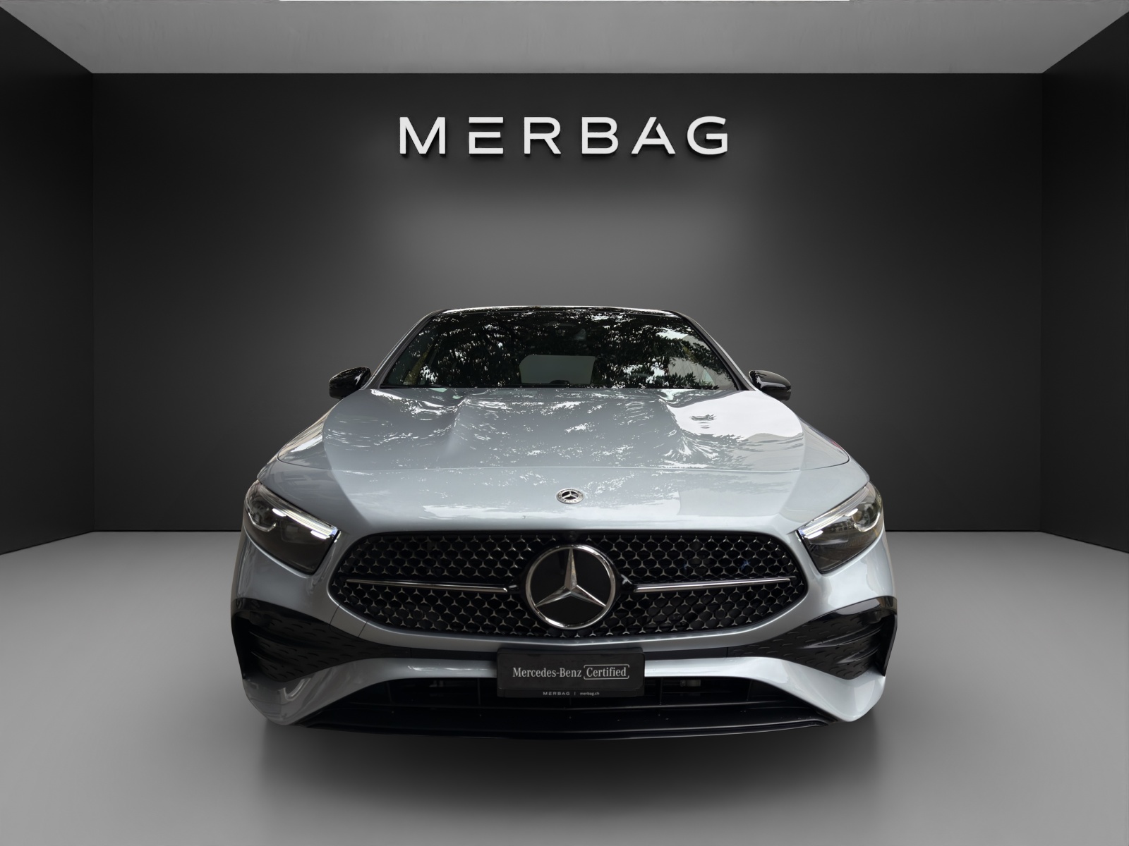 MERCEDES-BENZ A 220 4Matic 8G-DCT-image-1