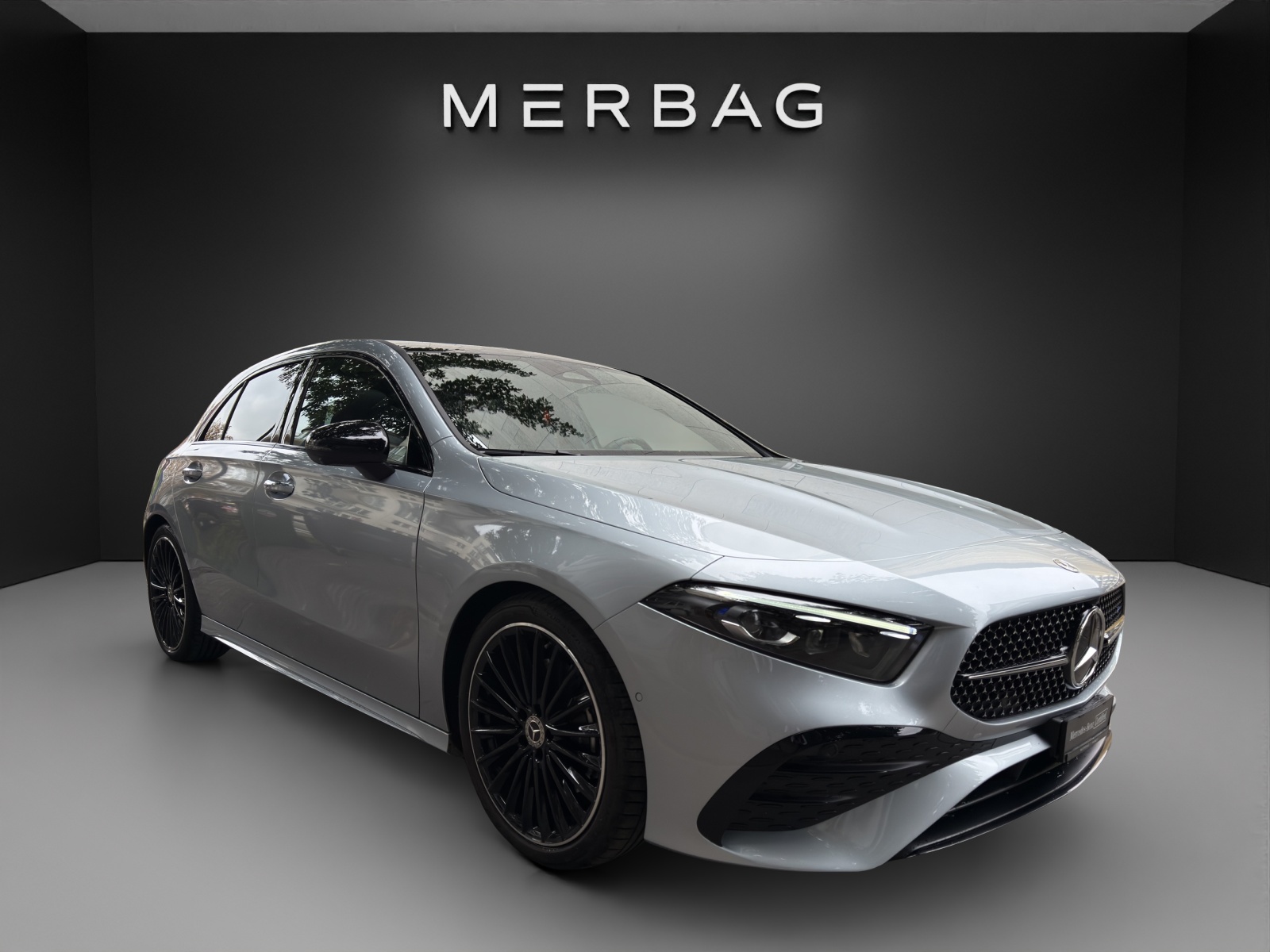 MERCEDES-BENZ A 220 4Matic 8G-DCT