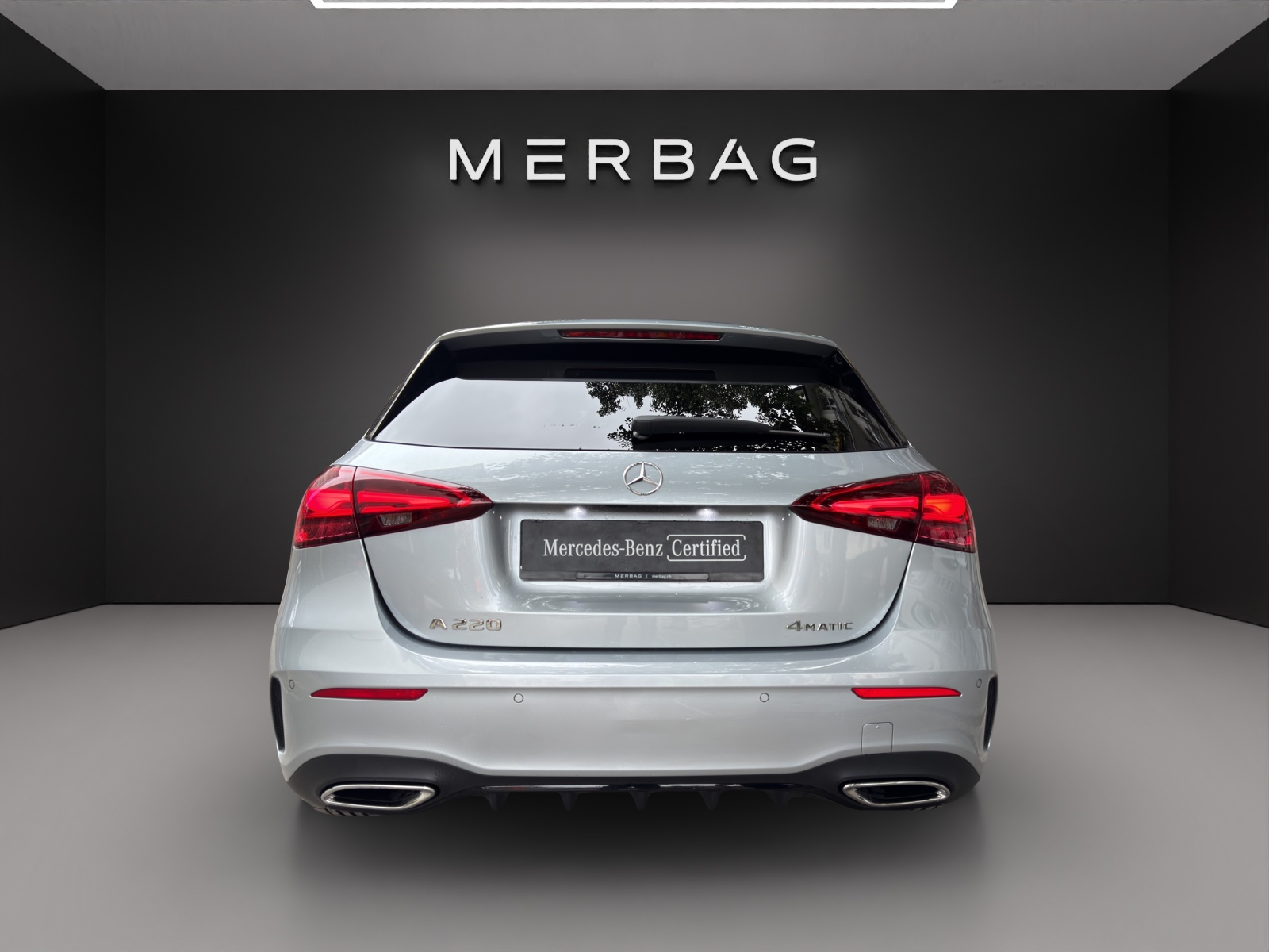MERCEDES-BENZ A 220 4Matic 8G-DCT-image-6