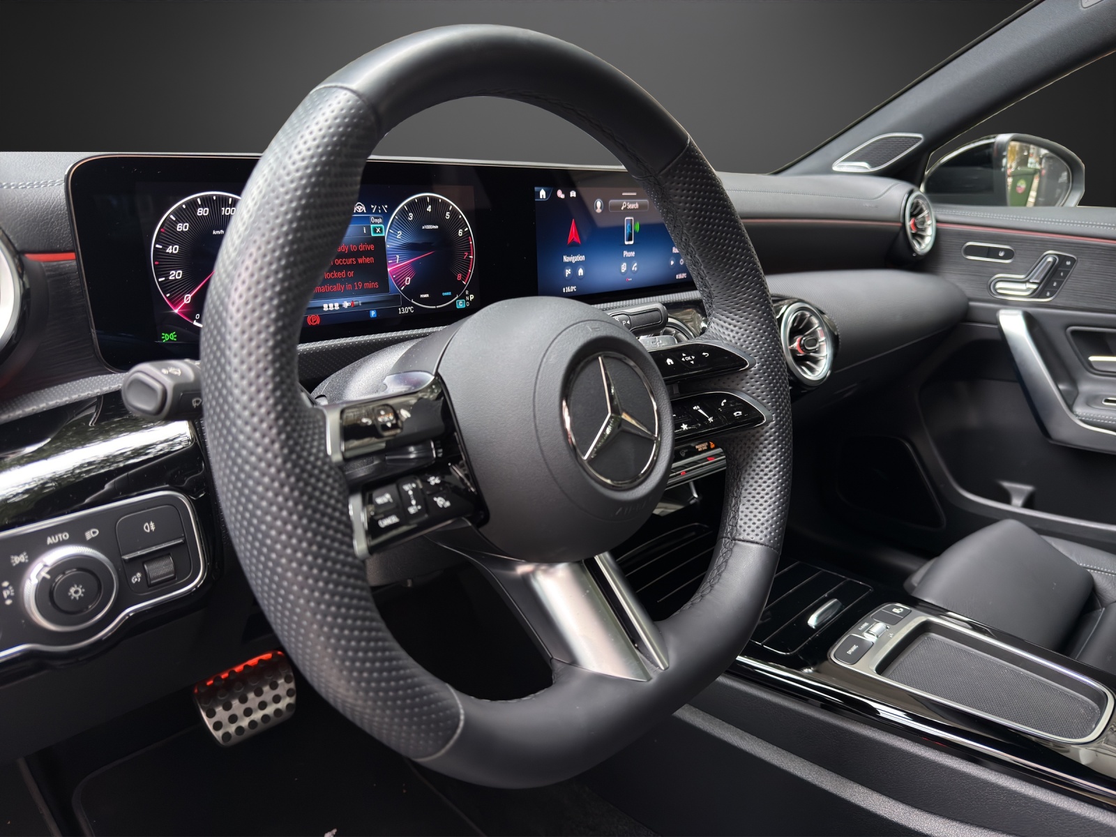 MERCEDES-BENZ A 220 4Matic 8G-DCT-image-13