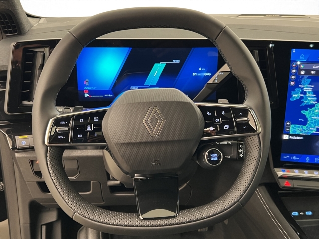 RENAULT Espace 1.2 E-Tech HEV iconic 7P-image-5