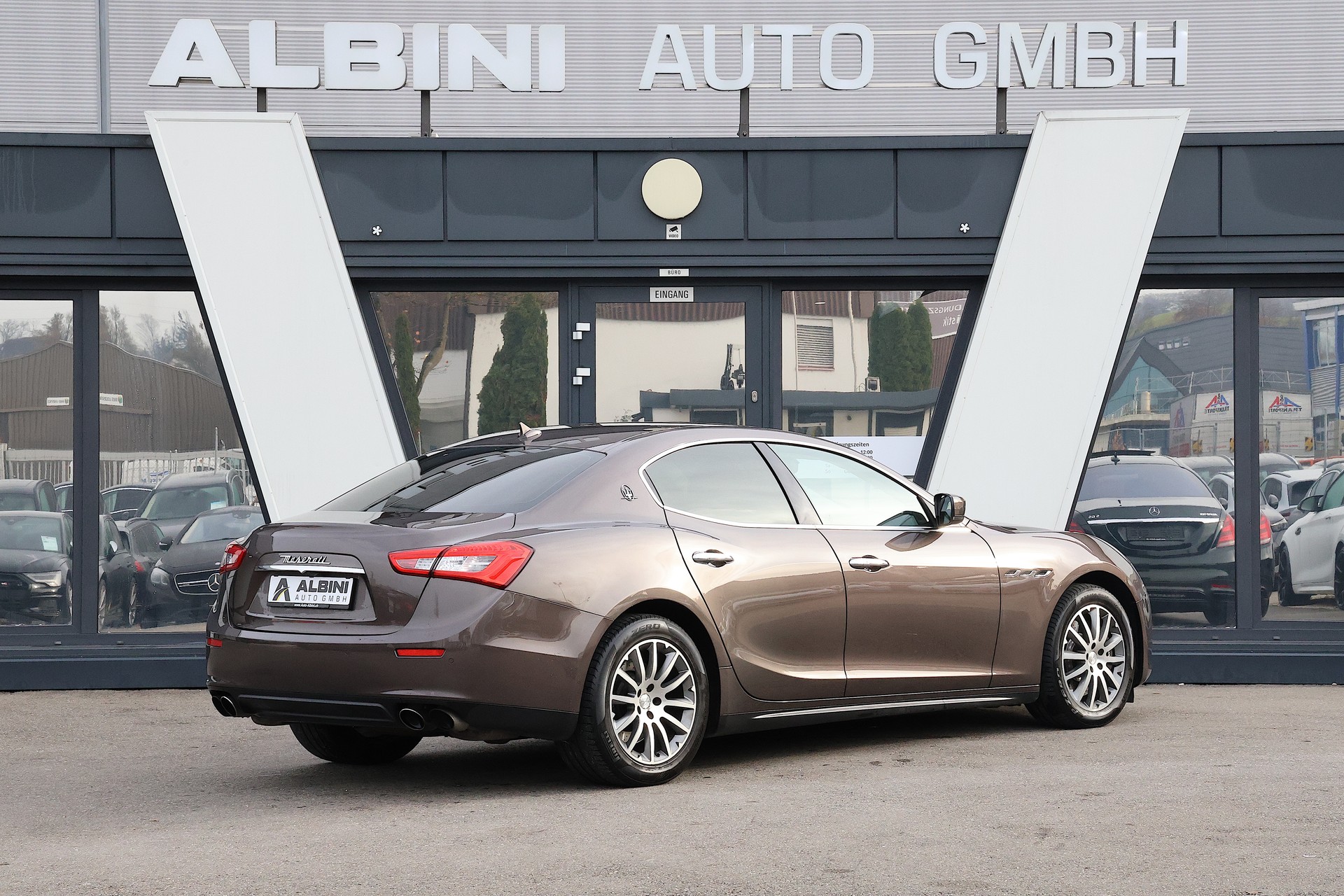 MASERATI Ghibli S Q4 3.0 V6 Automatica-showroom-element-2