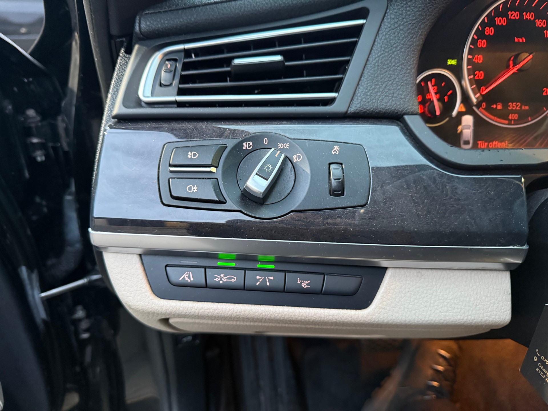 BMW 730d-image-10