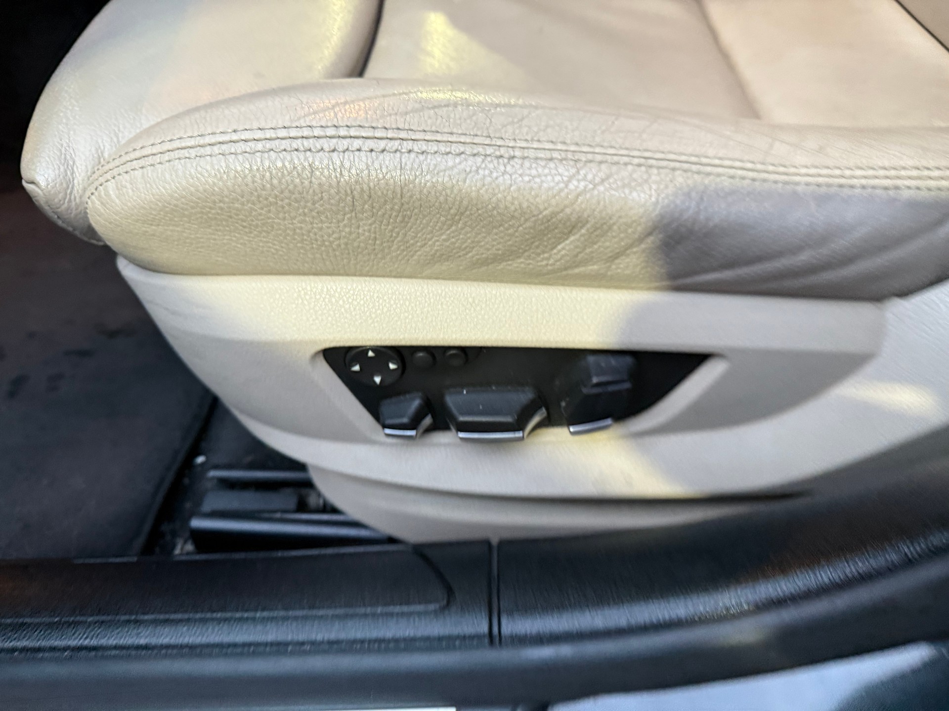 BMW 730d-image-6
