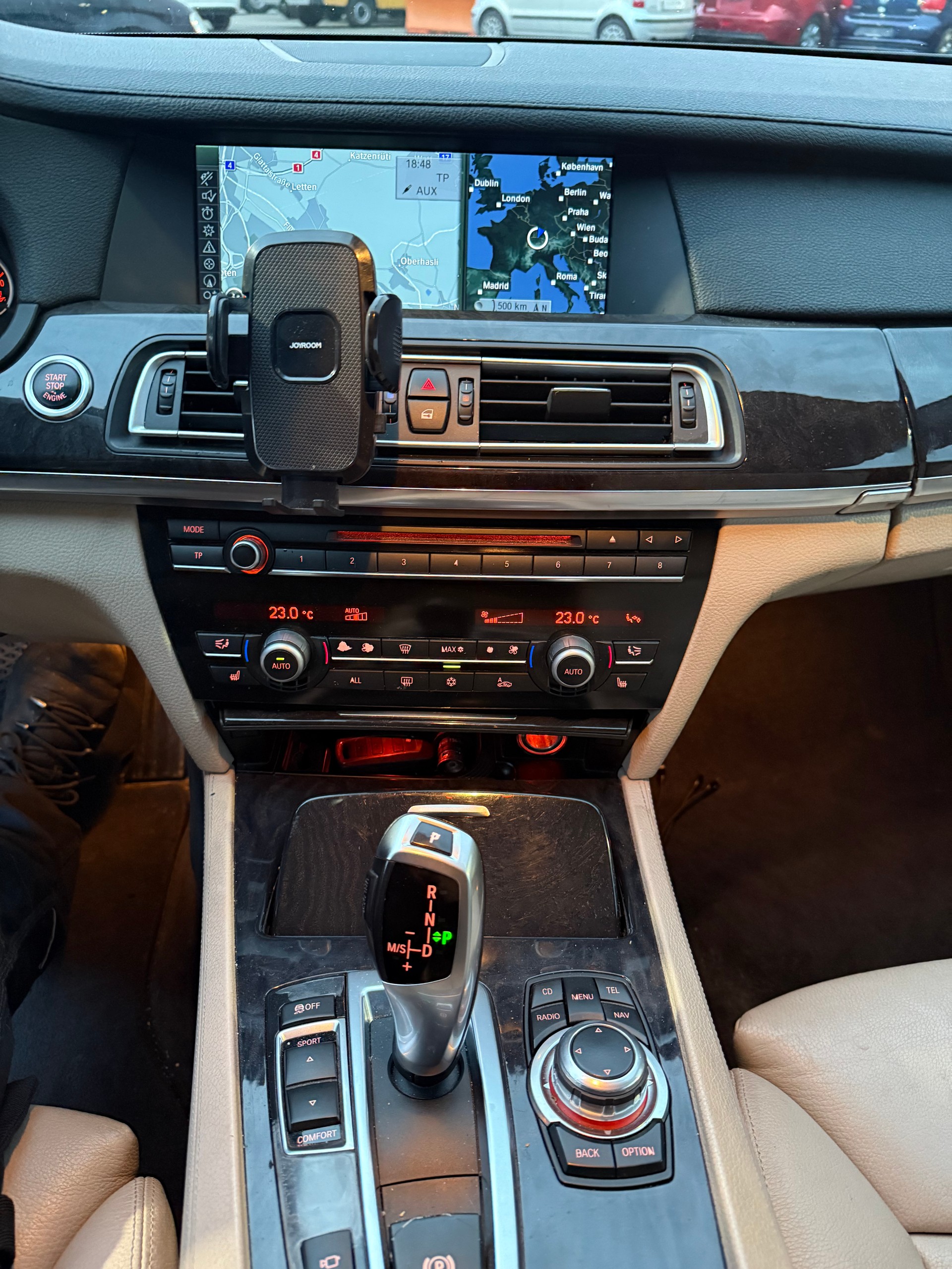 BMW 730d-image-9