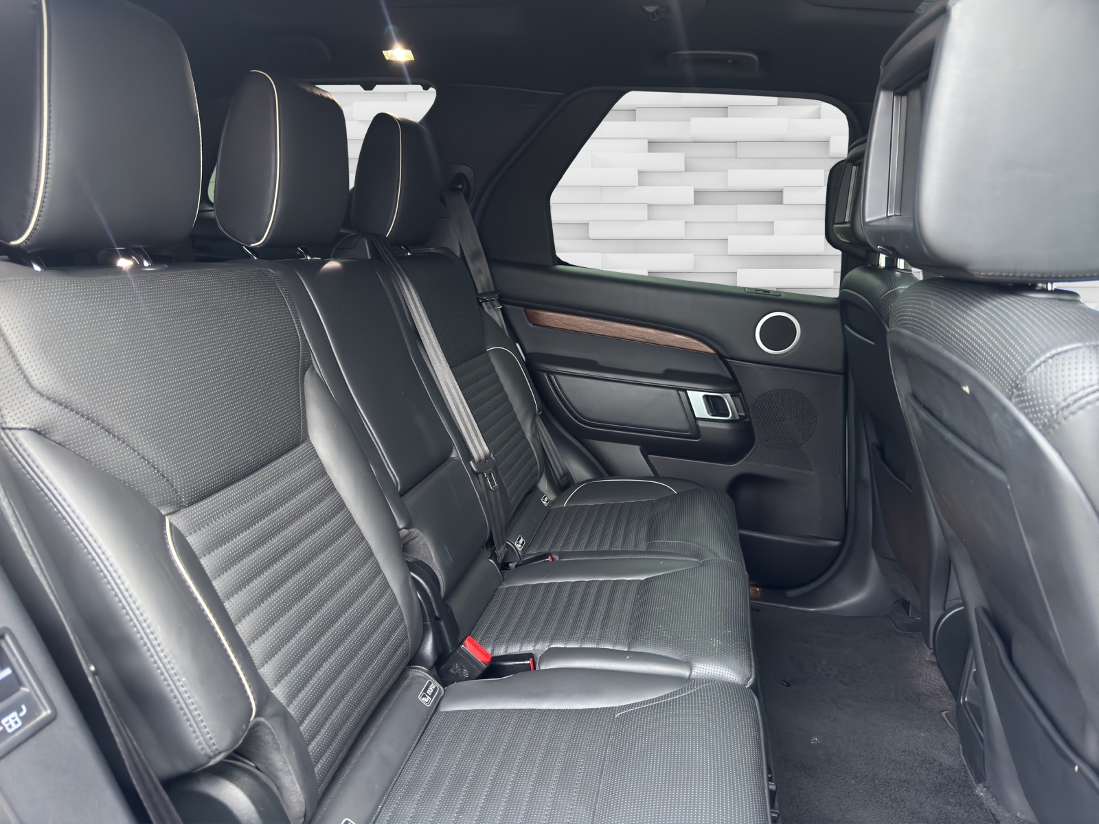 LAND ROVER Discovery 3.0 TD6 HSE Luxury Automatic-image-19