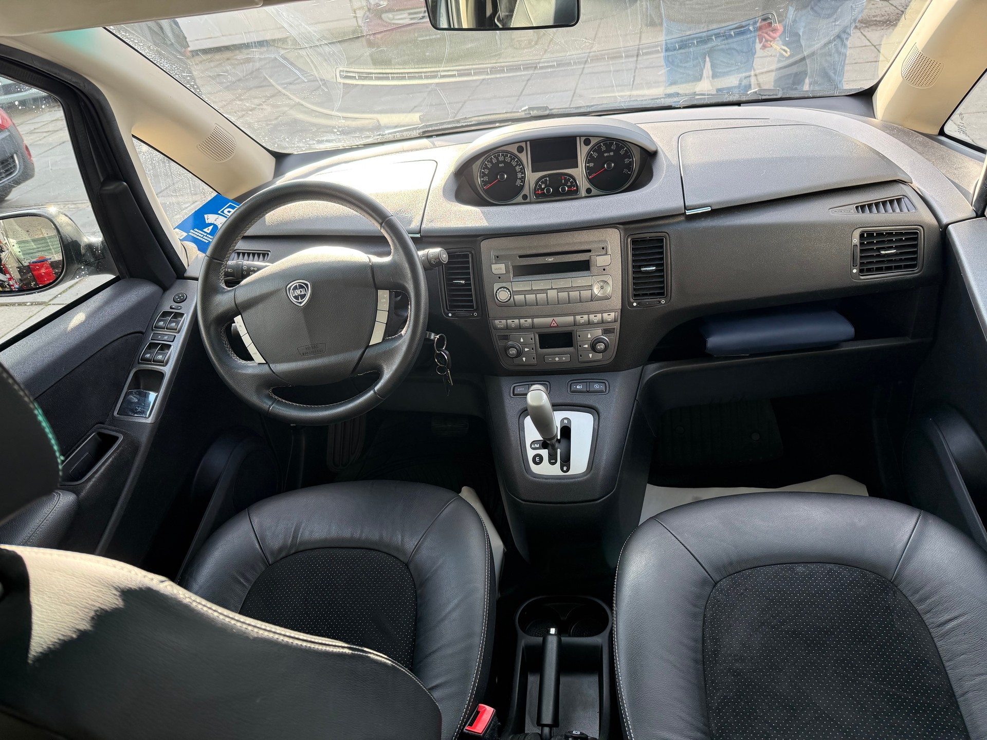 LANCIA Musa 1.4 16V Platino DFN-image-6