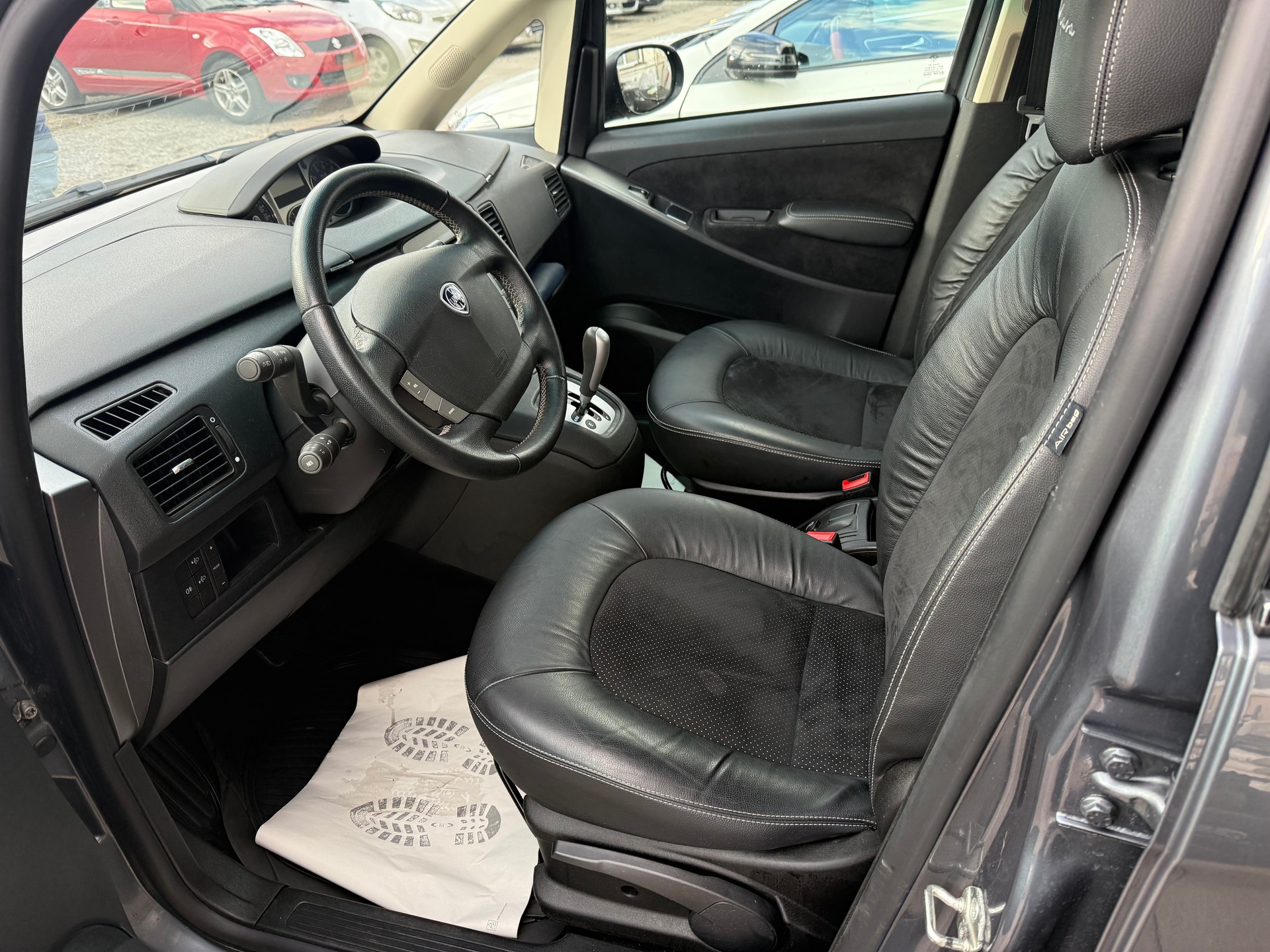 LANCIA Musa 1.4 16V Platino DFN-image-9
