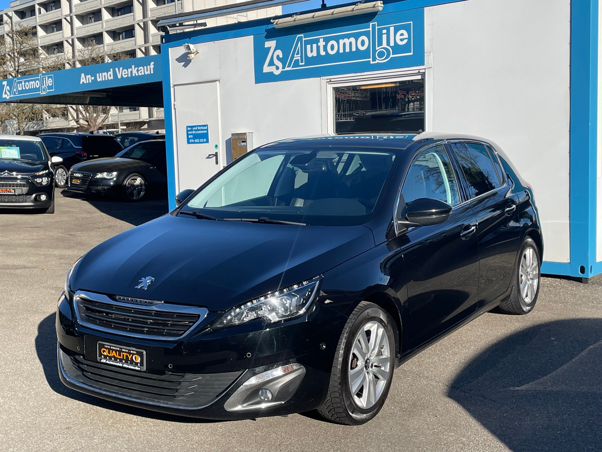 PEUGEOT 308 1.2 THP Féline